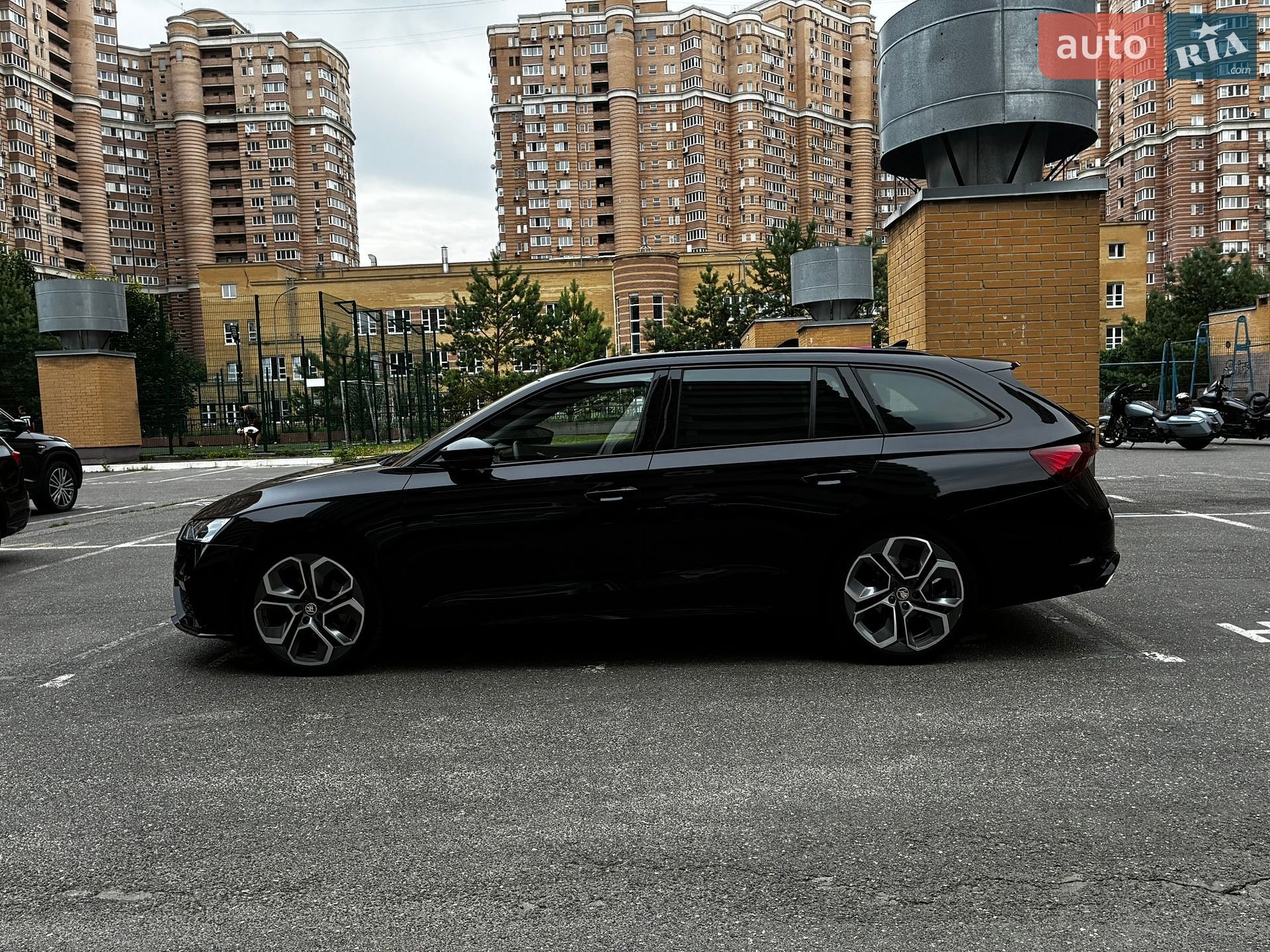 Skoda Octavia 2023 VIN TMBLK0NX1PY006401 фото оголошення 28 з 220