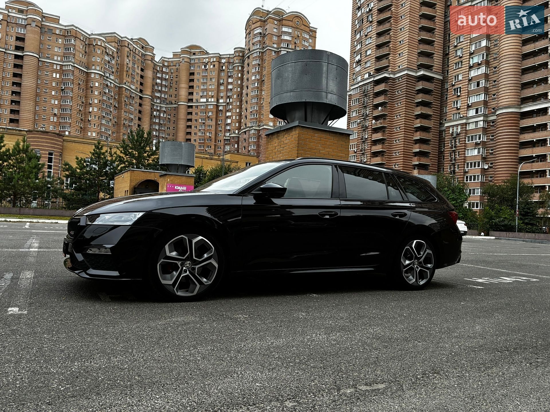 Skoda Octavia 2023 VIN TMBLK0NX1PY006401 фото оголошення 32 з 220