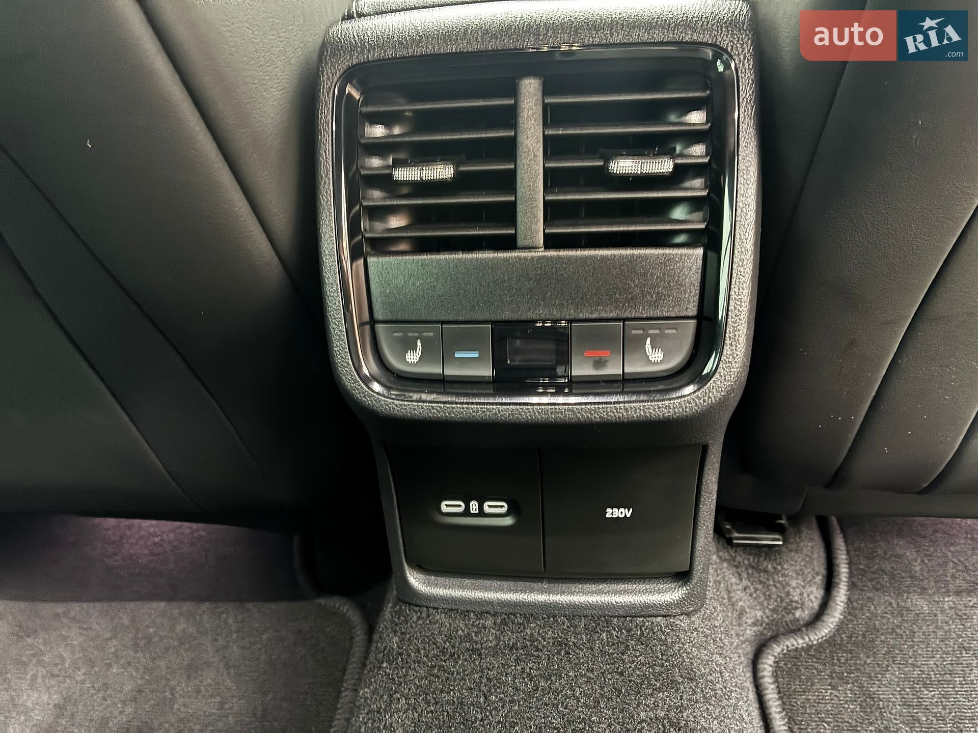 Skoda Octavia 2023 VIN TMBLK0NX1PY006401 фото оголошення 61 з 220