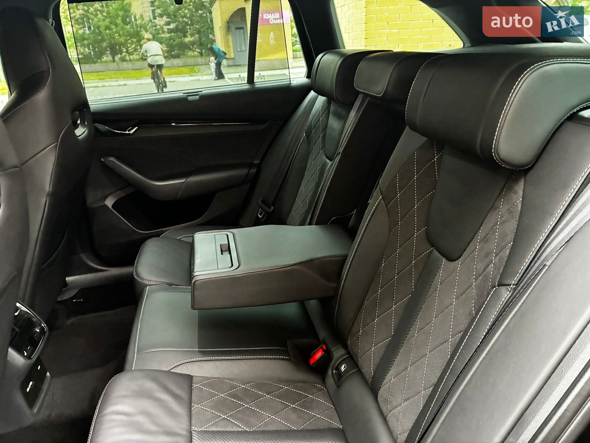 Skoda Octavia 2023 VIN TMBLK0NX1PY006401 фото оголошення 63 з 220