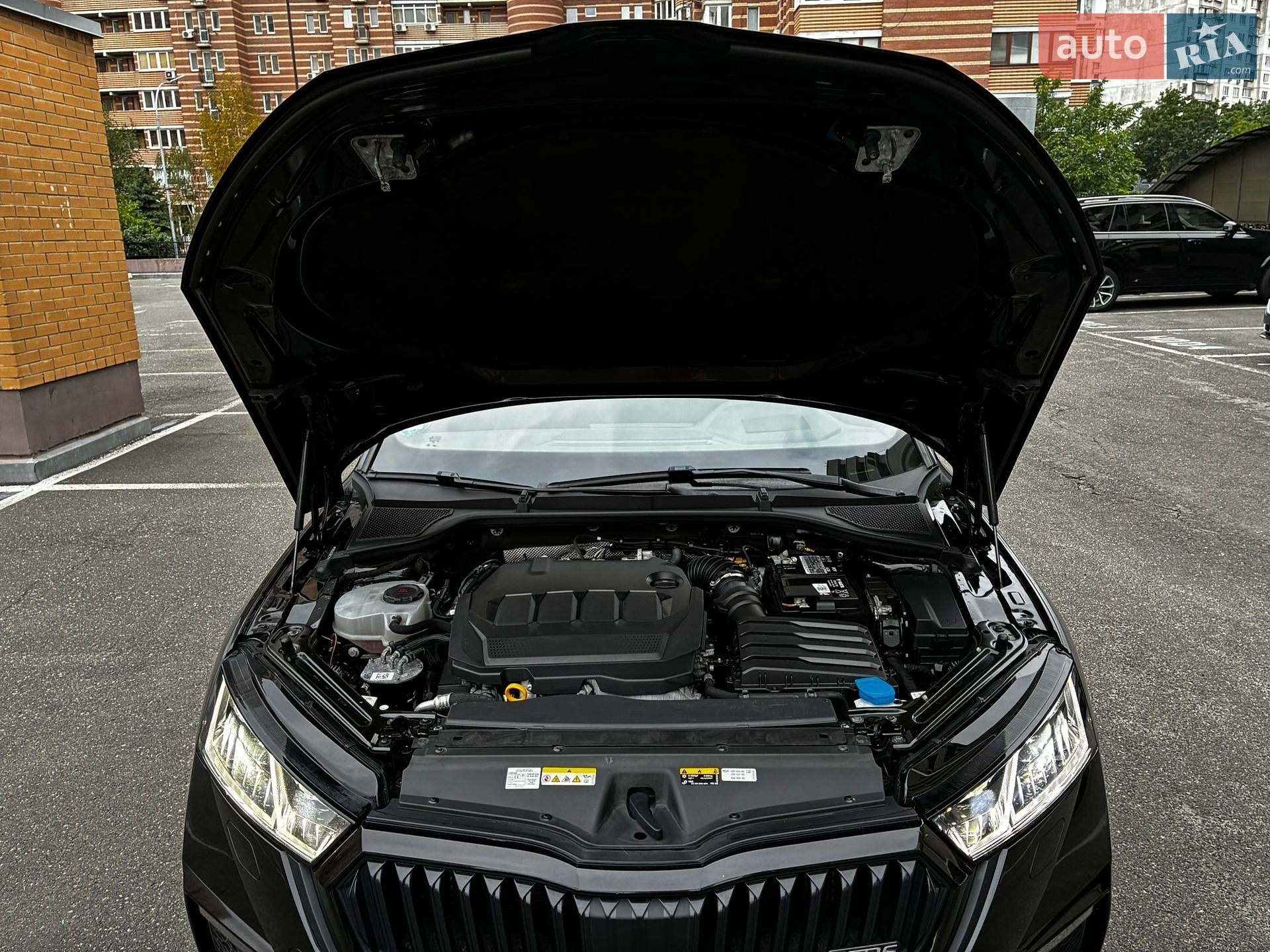 Skoda Octavia 2023 VIN TMBLK0NX1PY006401 фото оголошення 120 з 220