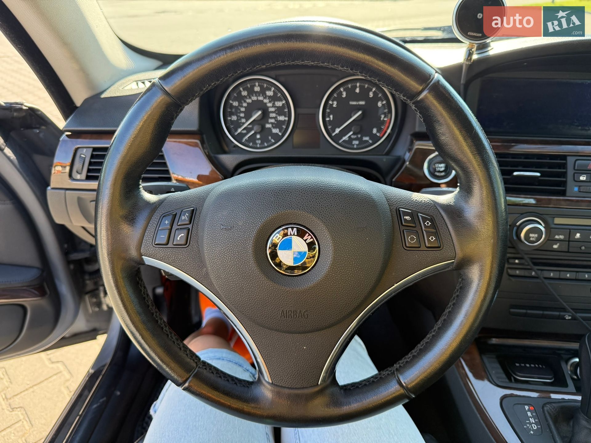 BMW 3 Series 2012 VIN WBAKF5C54DE657997 фото оголошення 10 з 16