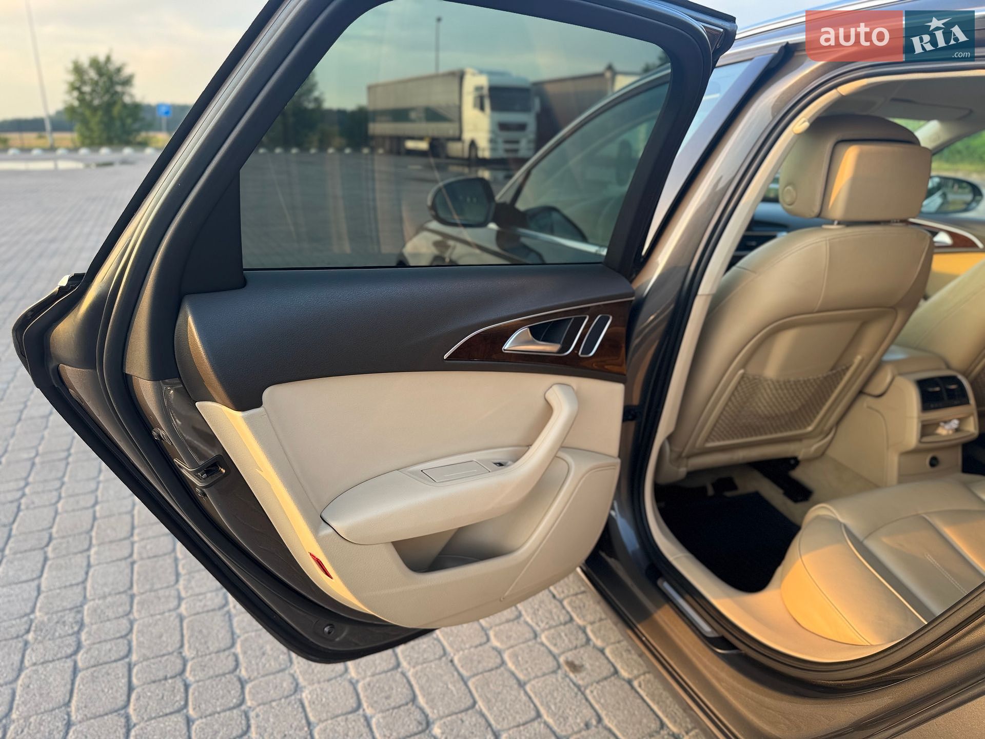 Audi A6 2012 VIN WAUZZZ4GXDN054971 фото оголошення 48 з 93