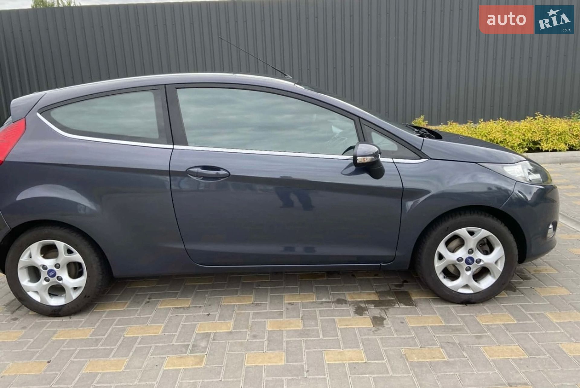 Ford Fiesta 2011 VIN WF0GXXGAJGBY06256 фото оголошення 7 з 11