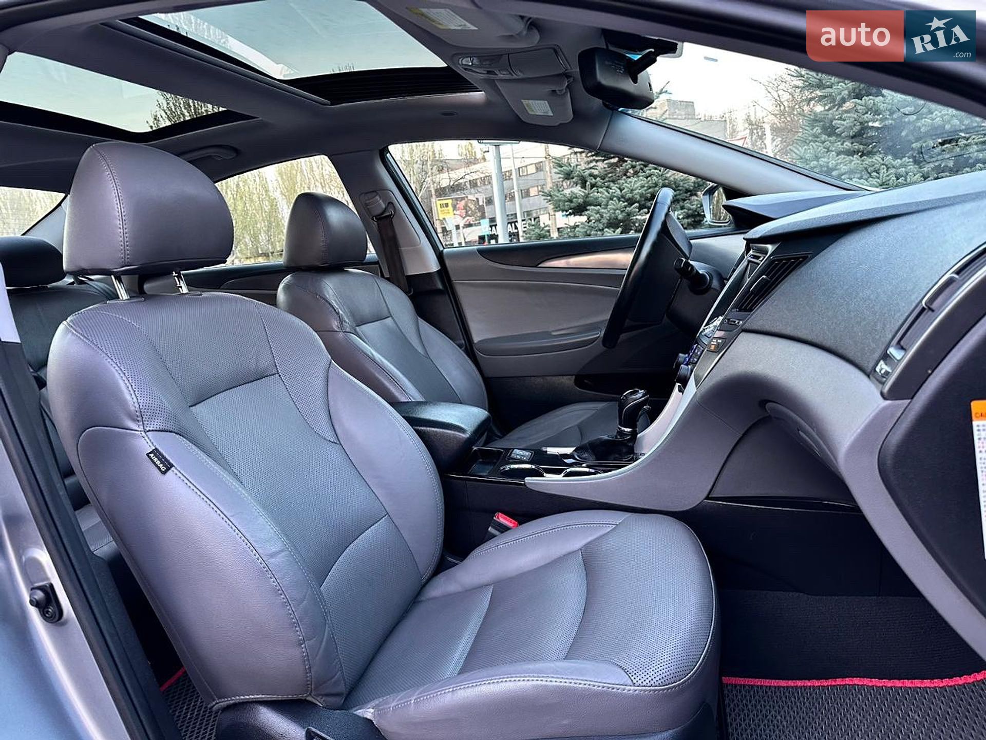 Hyundai Sonata 2014 VIN KMHEC4A4XFA130212 фото оголошення 15 з 20