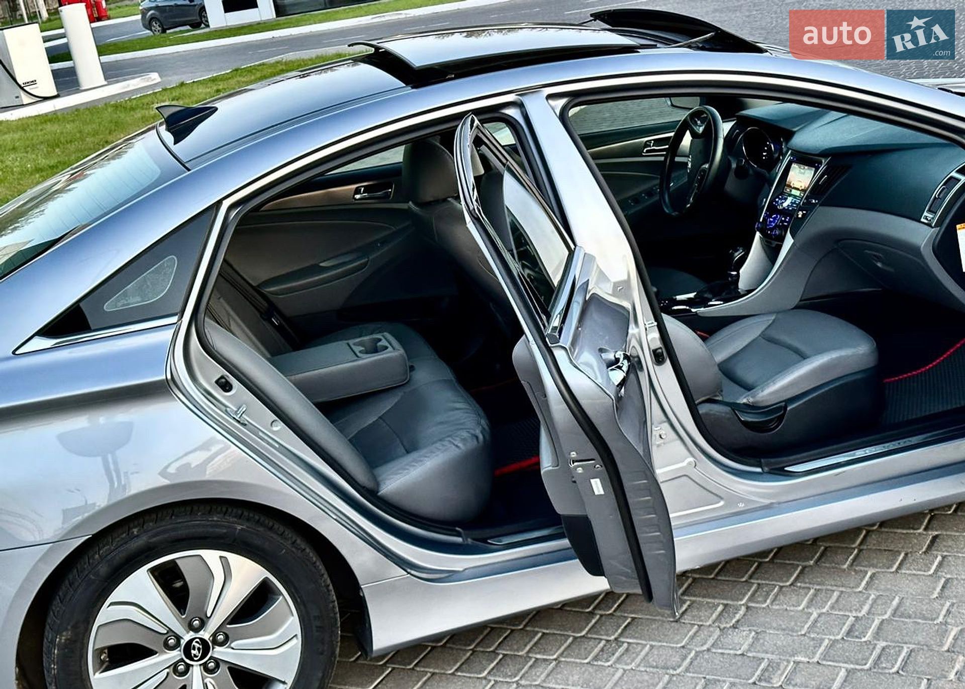 Hyundai Sonata 2014 VIN KMHEC4A4XFA130212 фото оголошення 19 з 20