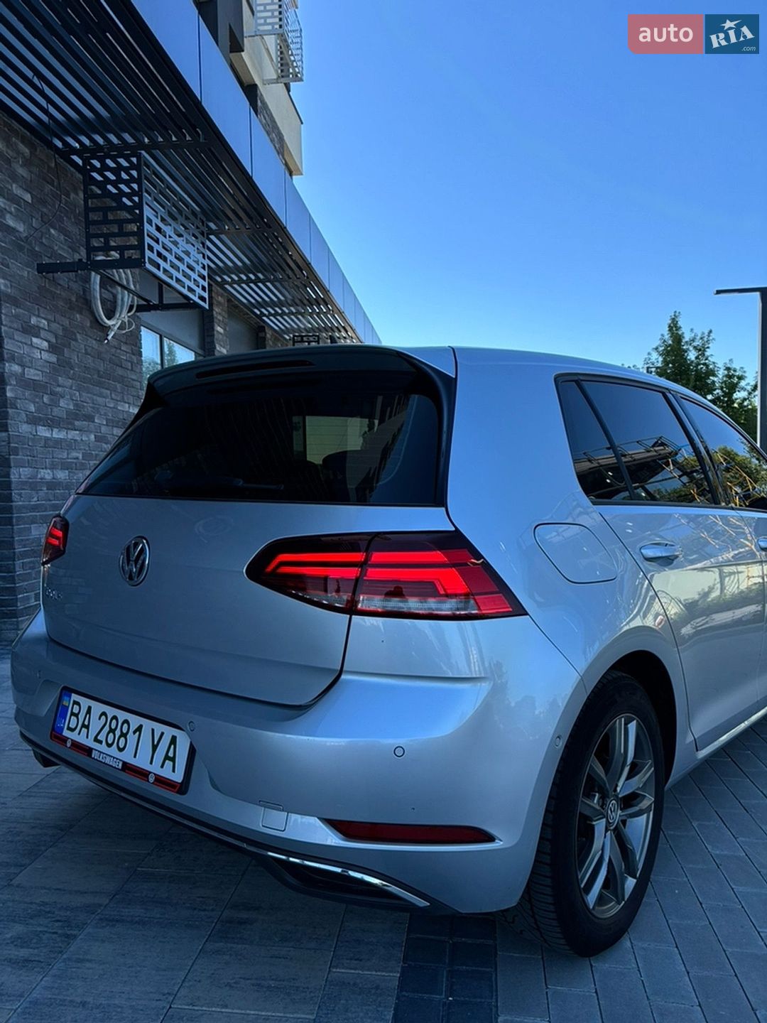 Volkswagen e-Golf 2019 VIN WVWZZZAUZK8908507 фото оголошення 5 з 12