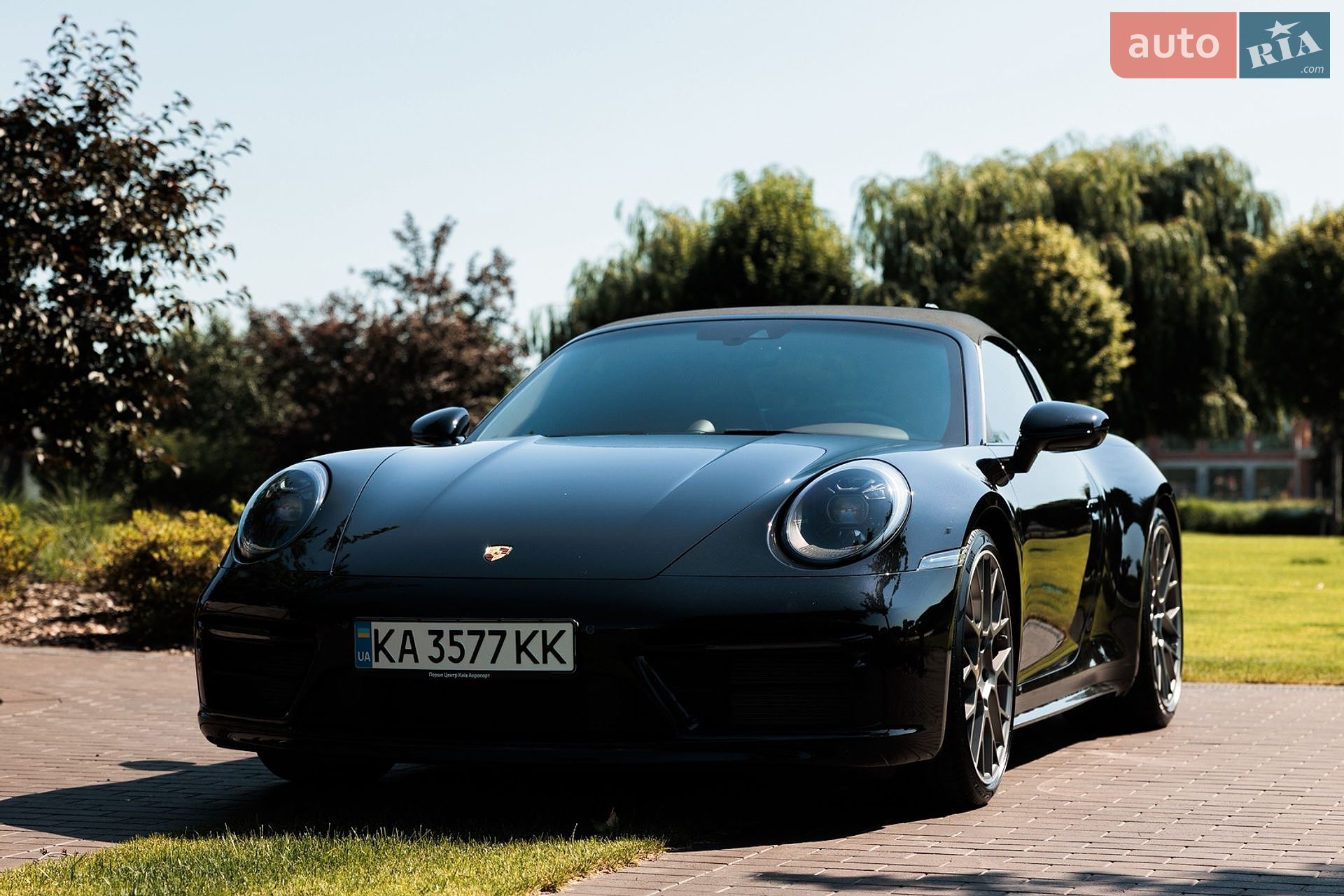 Porsche 911 2022 VIN WP0ZZZ99ZNS228467 фото оголошення 10 з 12