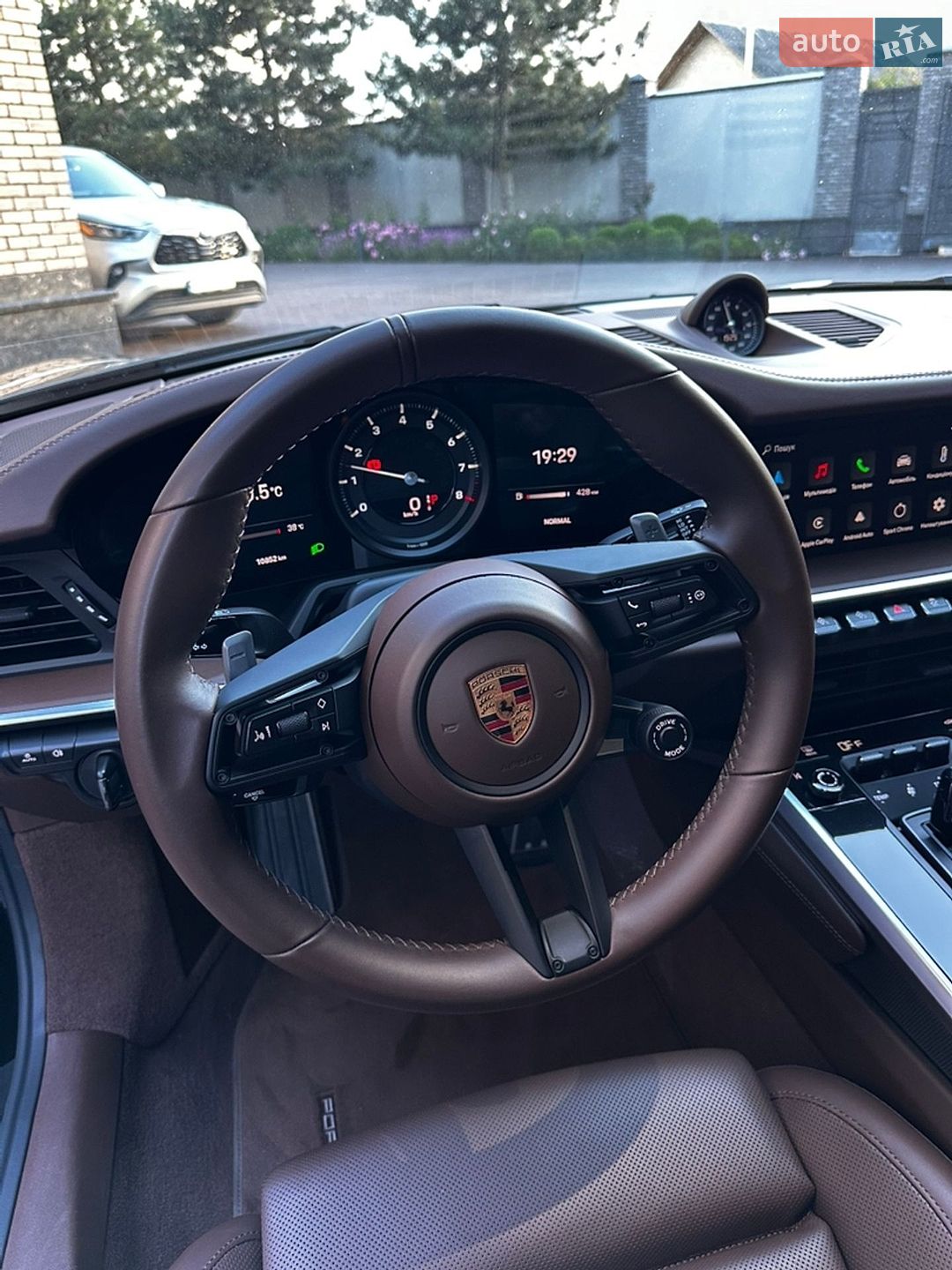 Porsche 911 2022 VIN WP0ZZZ99ZNS228467 фото оголошення 12 з 12