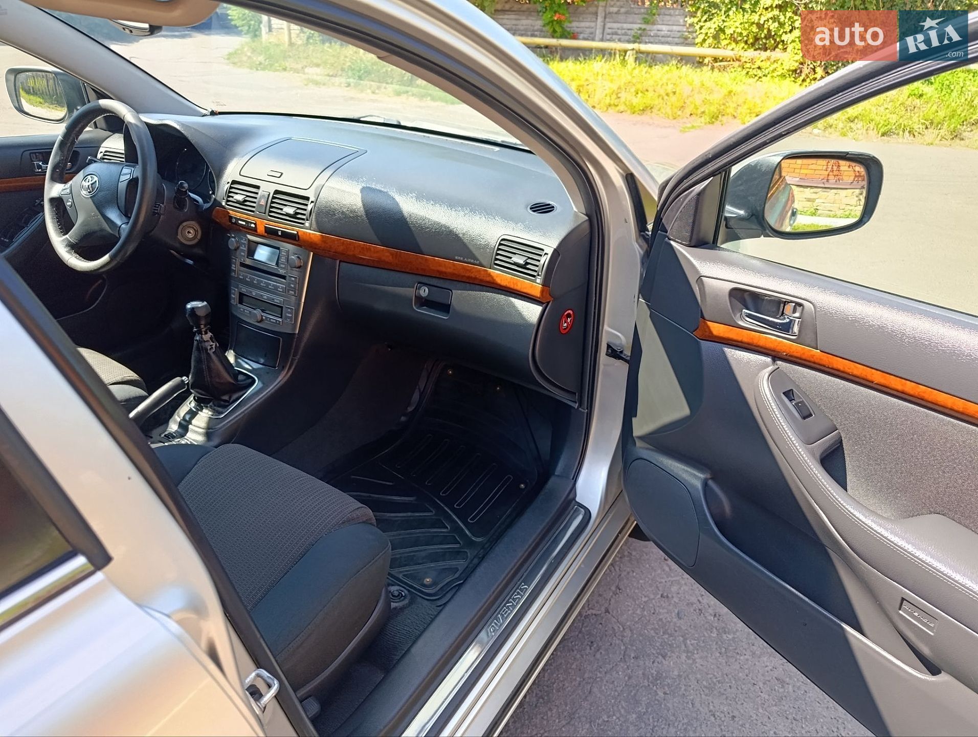 Toyota Avensis 2006 VIN SB1EA56L30E043028 фото оголошення 4 з 19