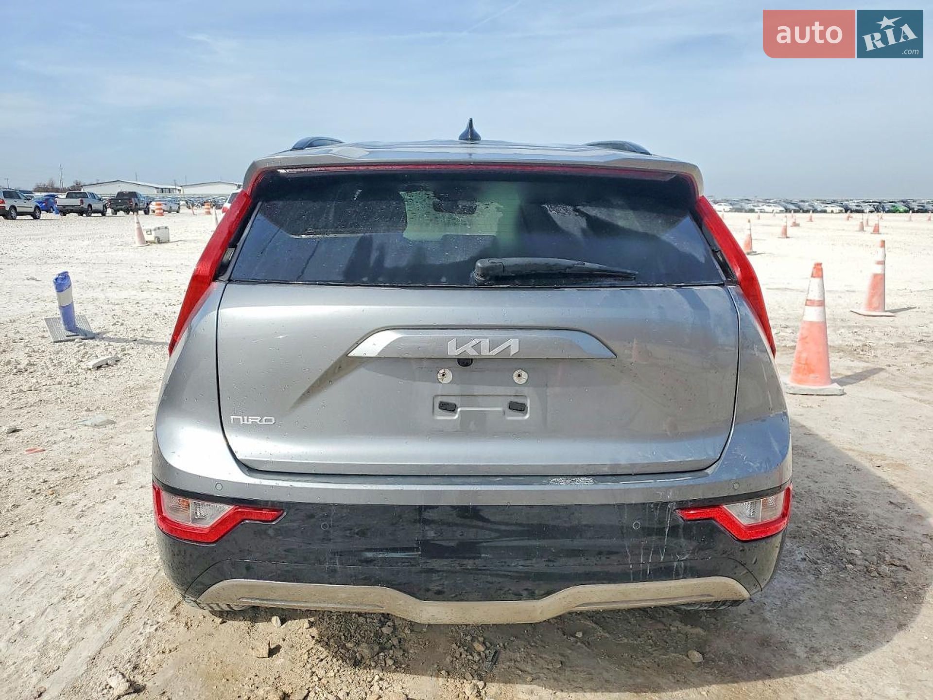 Kia Niro 2023 VIN KNDCR3L10P5071480 фото оголошення 5 з 13