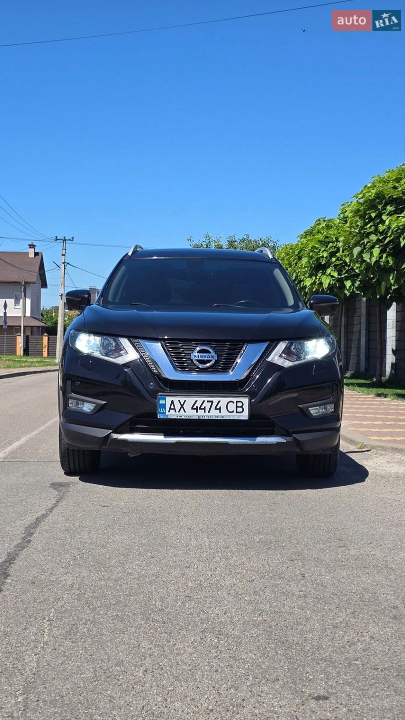 Nissan X-Trail 2017 VIN JN1TCAT32U0105386 фото оголошення 2 з 38