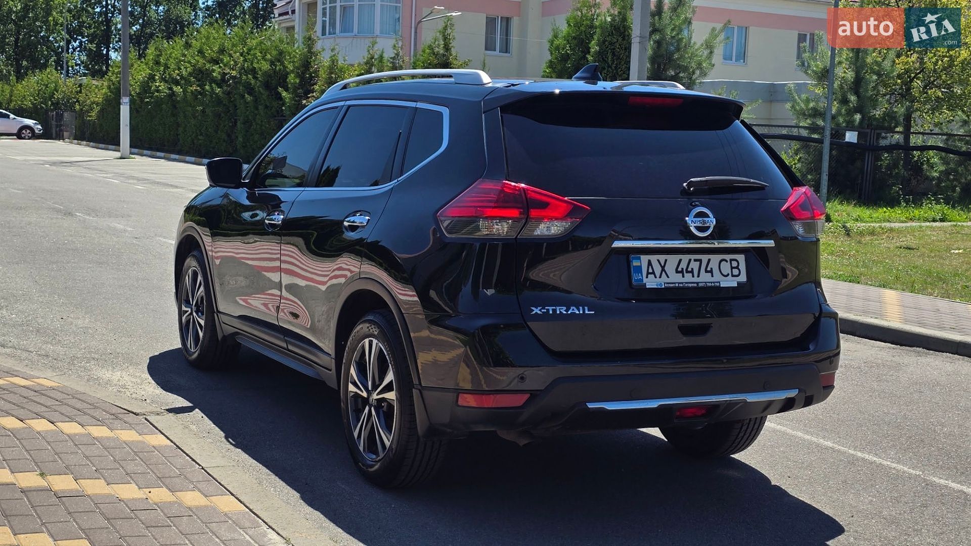 Nissan X-Trail 2017 VIN JN1TCAT32U0105386 фото оголошення 7 з 38