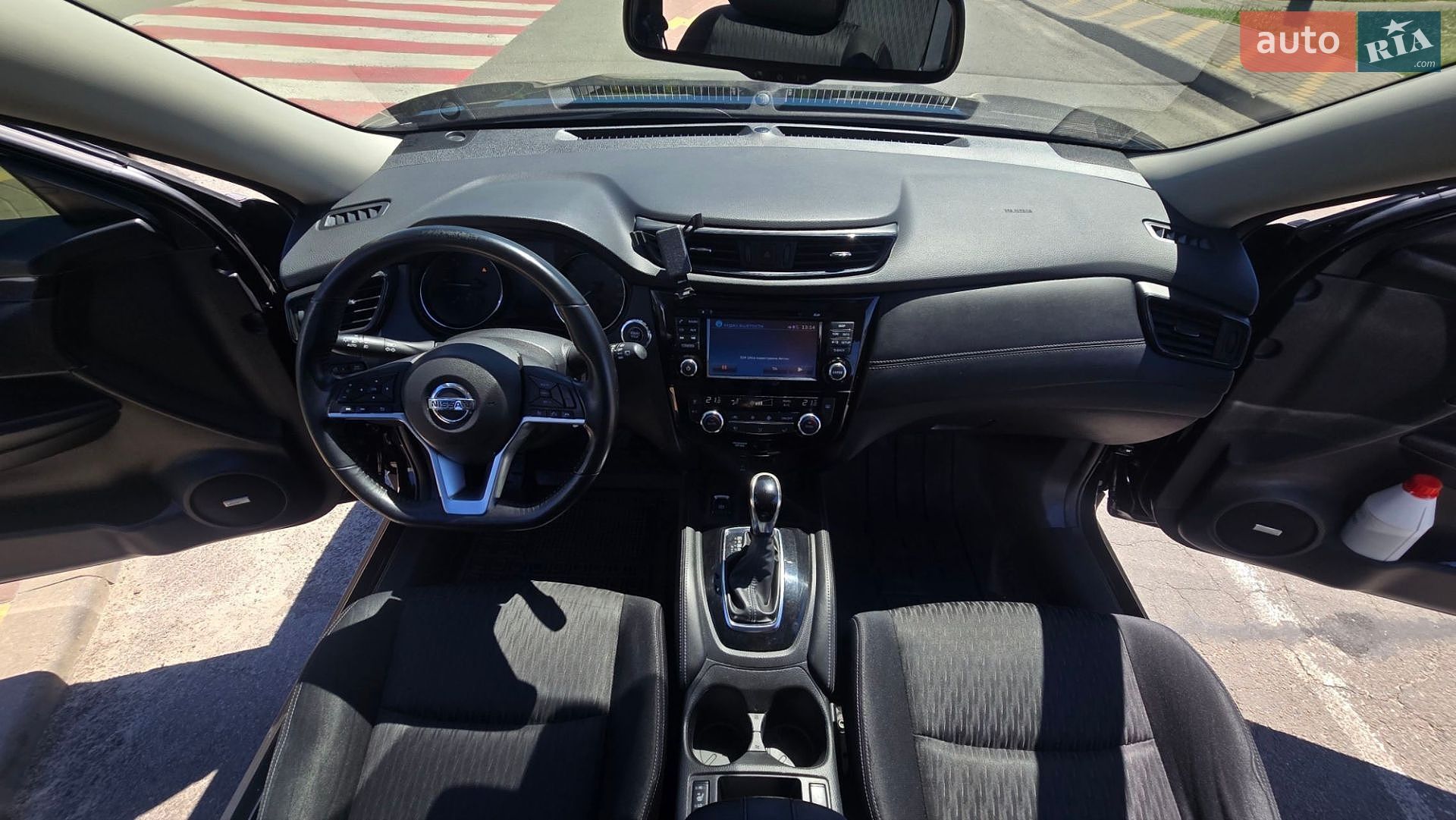 Nissan X-Trail 2017 VIN JN1TCAT32U0105386 фото оголошення 25 з 38