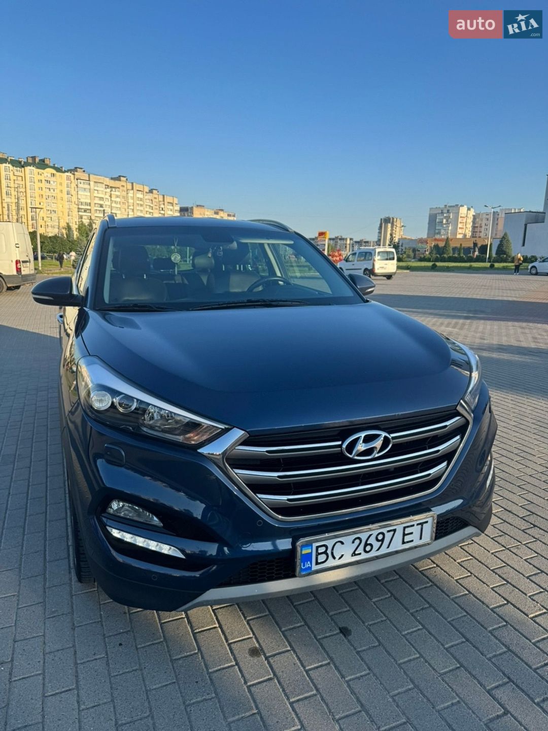 Hyundai Tucson 2016 VIN TMAJ3812HHJ346642 фото оголошення 2 з 11