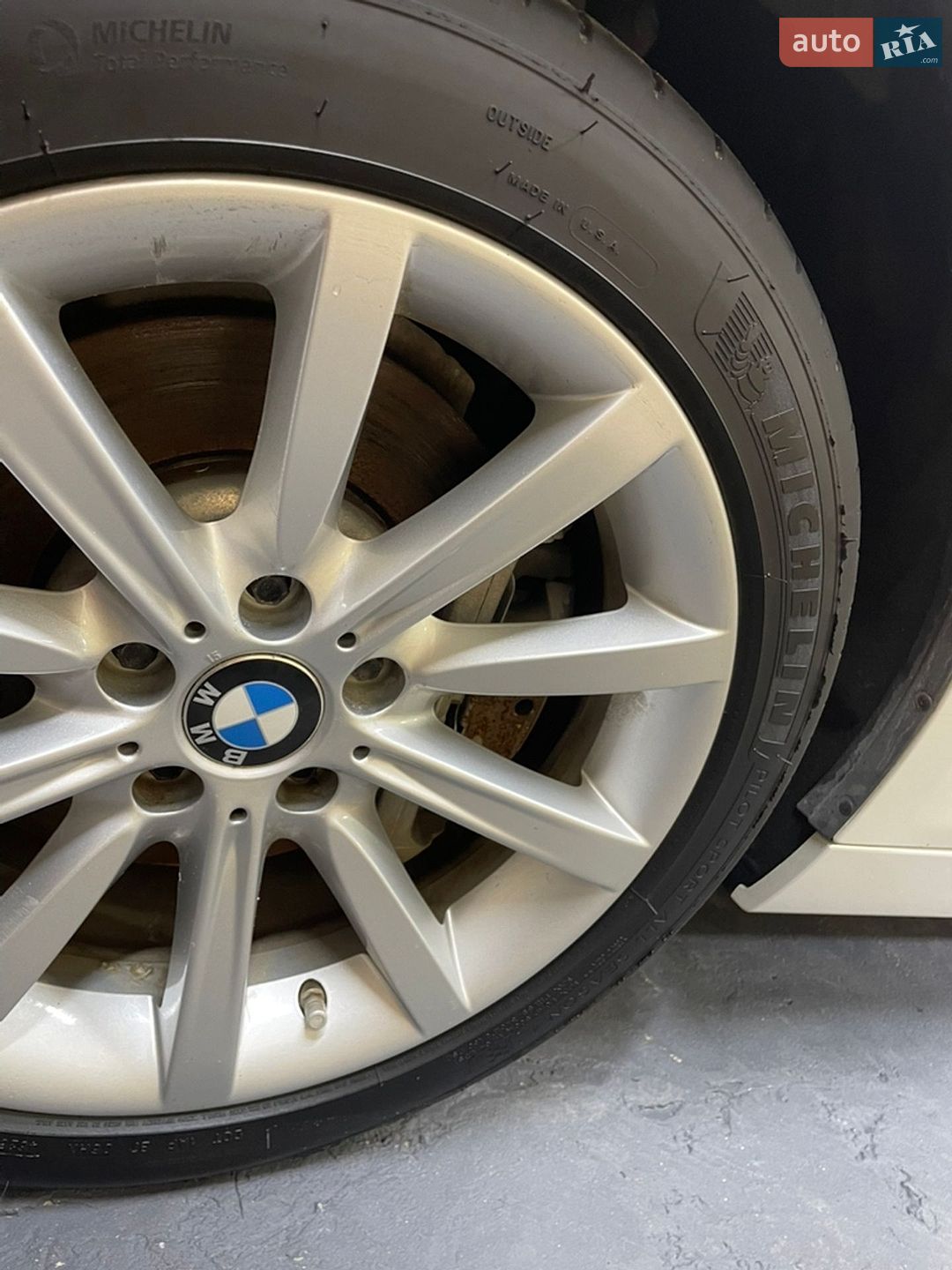 BMW 5 Series 2014 VIN WBAXA5C54ED690879 фото оголошення 90 з 96