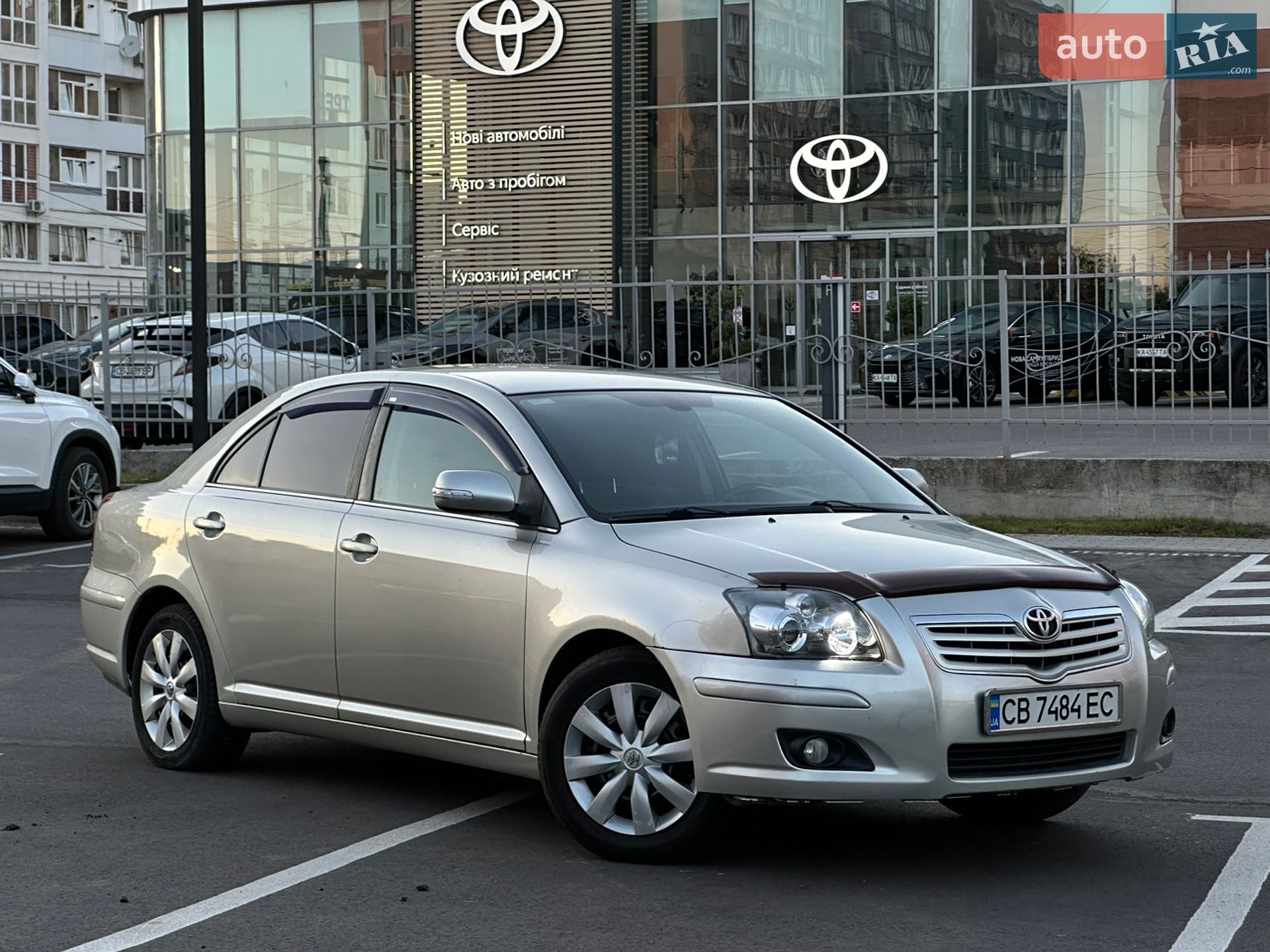 Toyota Avensis 2008 VIN SB1BR56LX0E235283 фото оголошення 4 з 12
