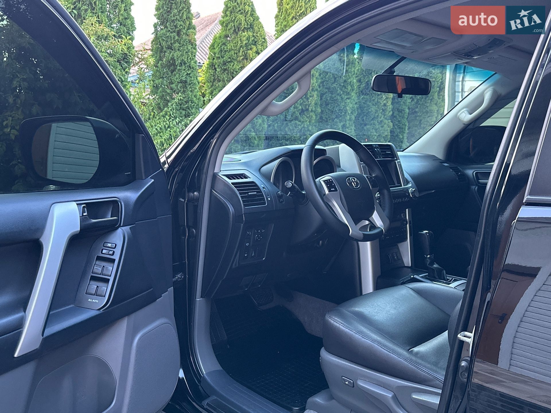 Toyota Land Cruiser Prado 2011 VIN JTEBH3FJ505016938 фото оголошення 20 з 55