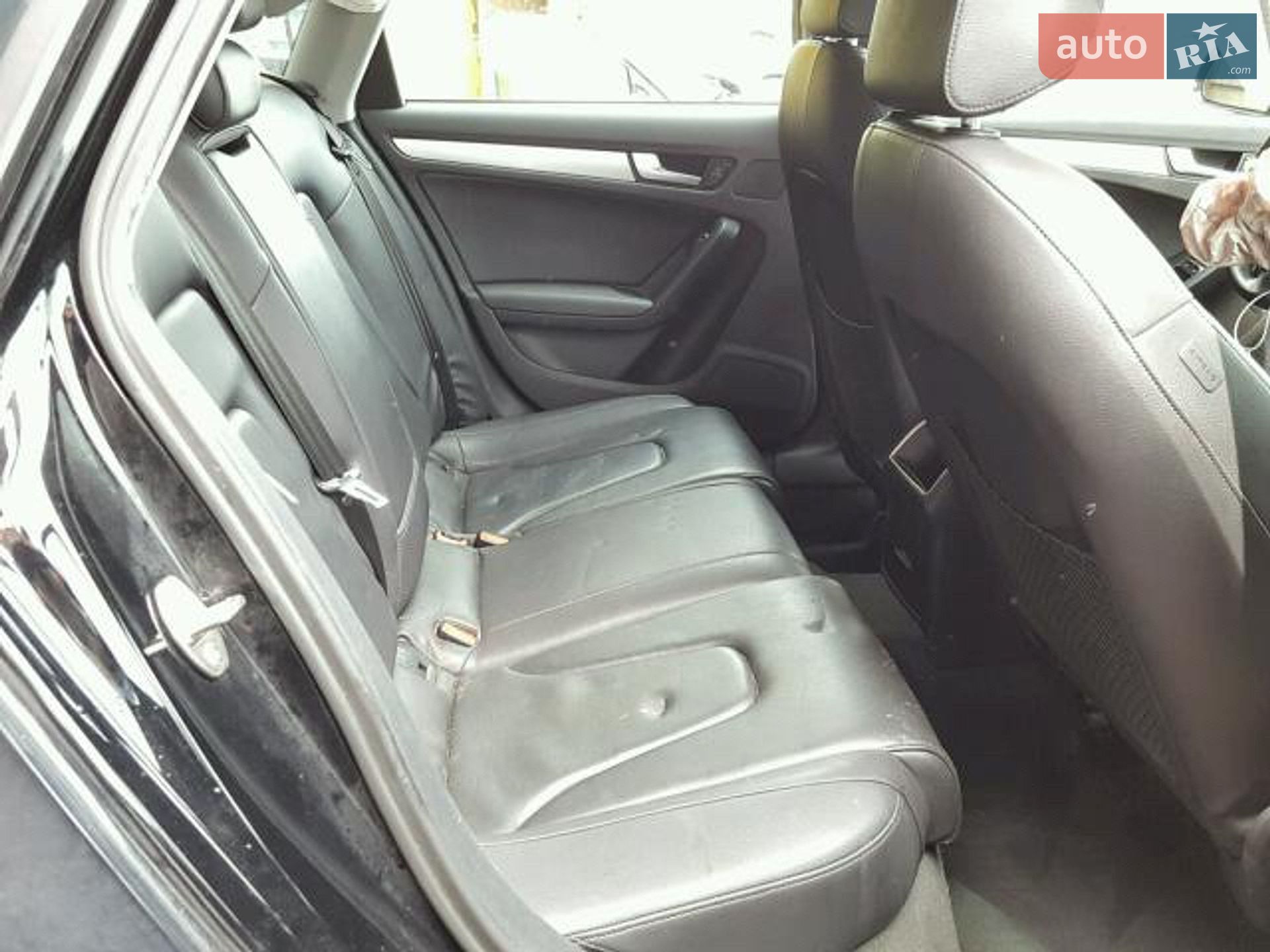 Audi A4 2014 VIN WAUAFAFL2EN039738 фото оголошення 34 з 35