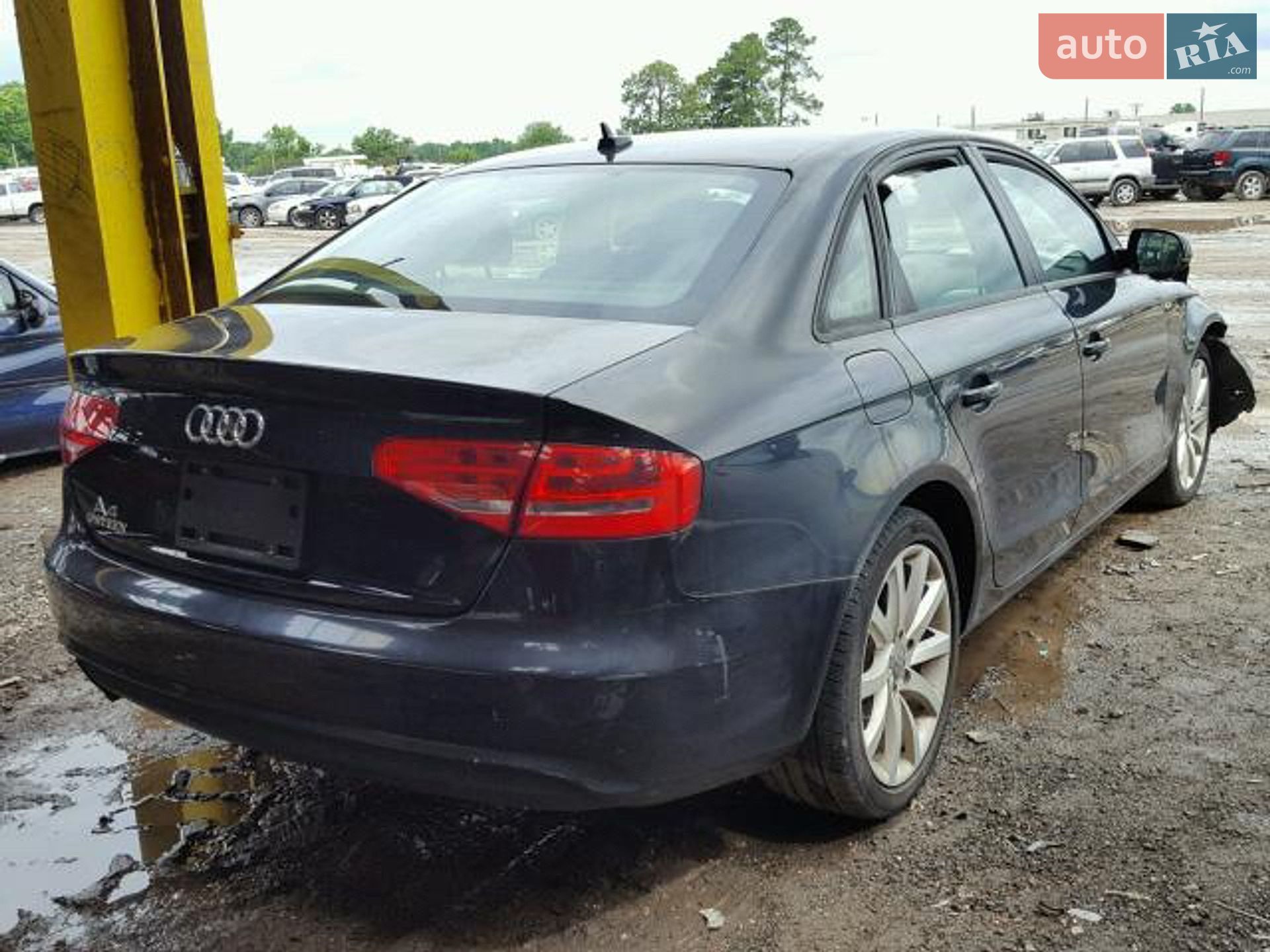 Audi A4 2014 VIN WAUAFAFL2EN039738 фото оголошення 32 з 35