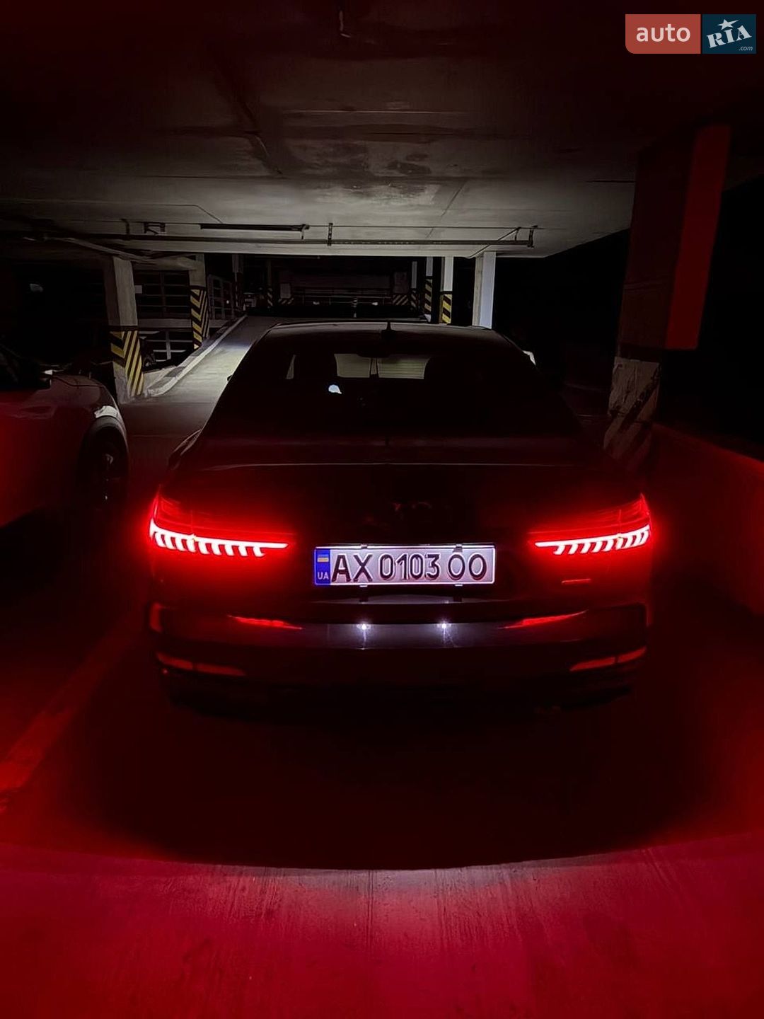 Audi A6 2019 VIN WAUL2AF25KN101589 фото оголошення 10 з 51