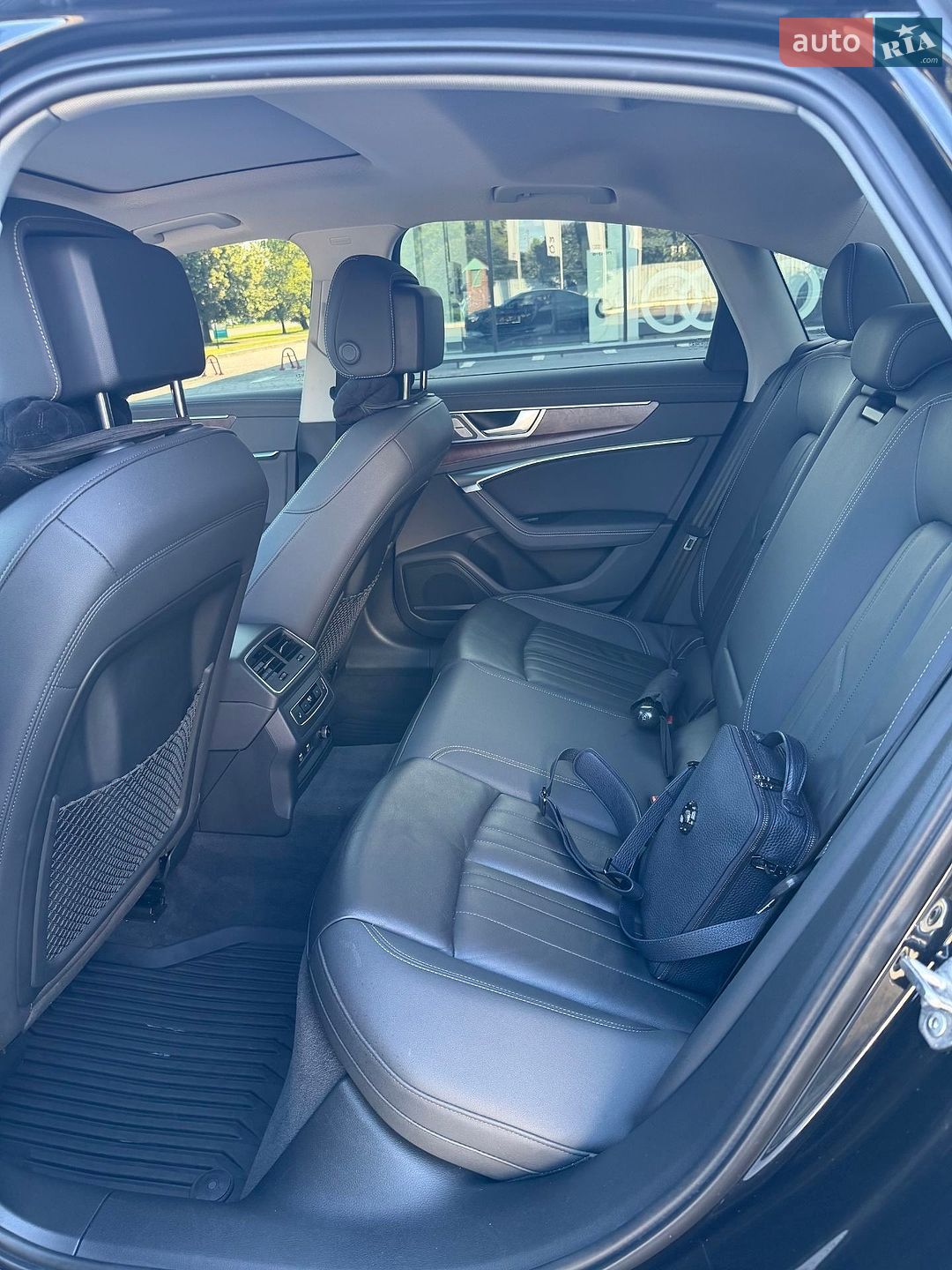 Audi A6 2019 VIN WAUL2AF25KN101589 фото оголошення 29 з 51