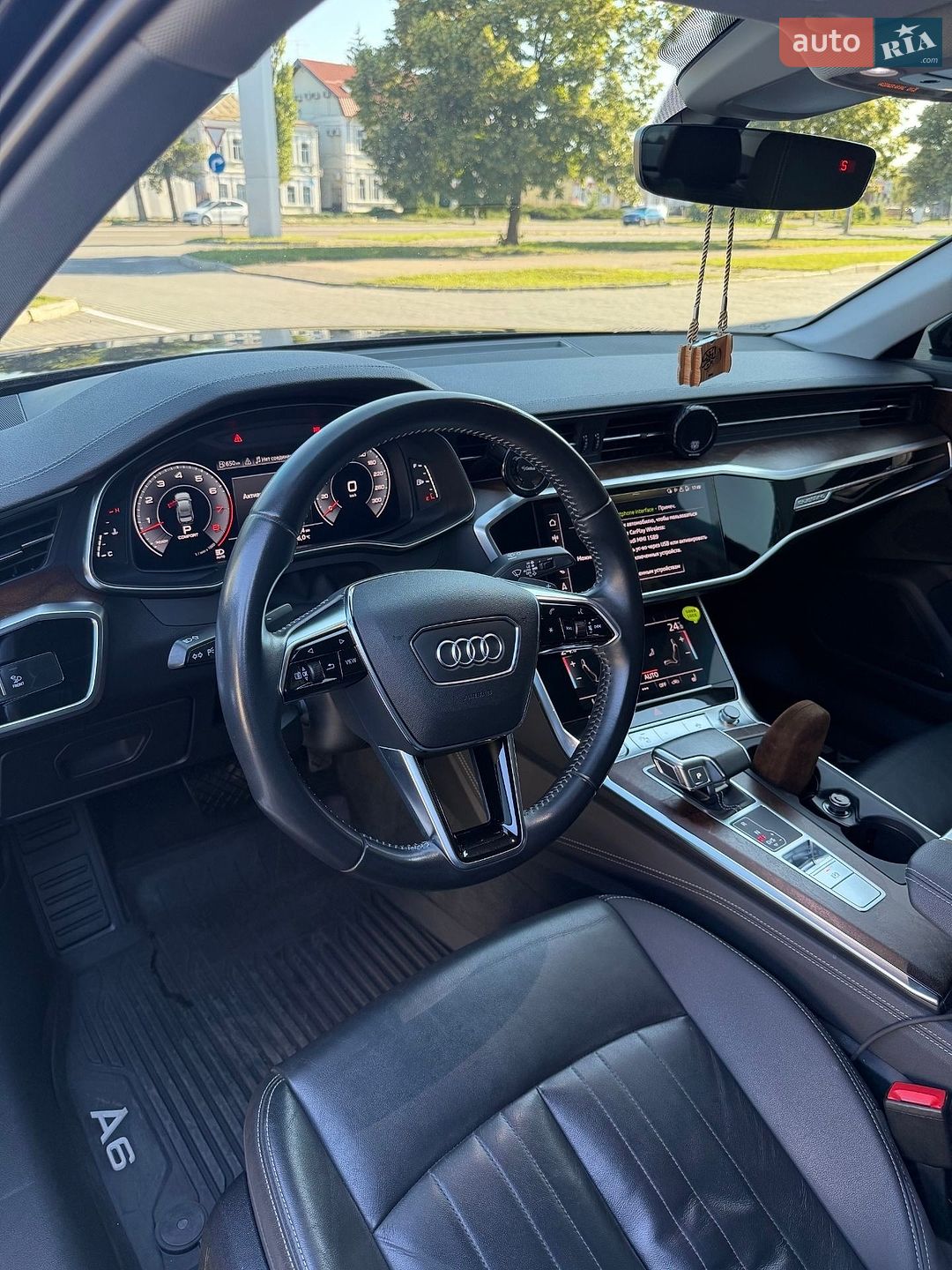 Audi A6 2019 VIN WAUL2AF25KN101589 фото оголошення 32 з 51