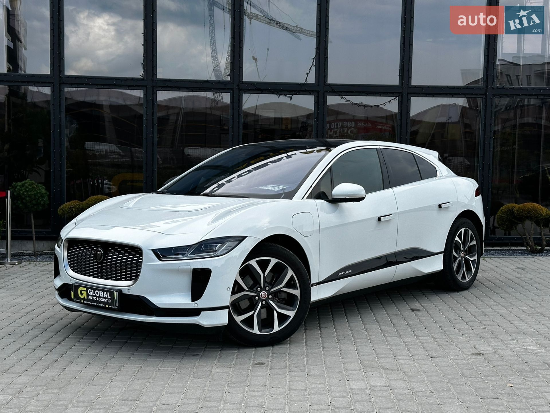 Jaguar I-Pace 2020 VIN SADHA2B19M1609609 фото оголошення 2 з 25