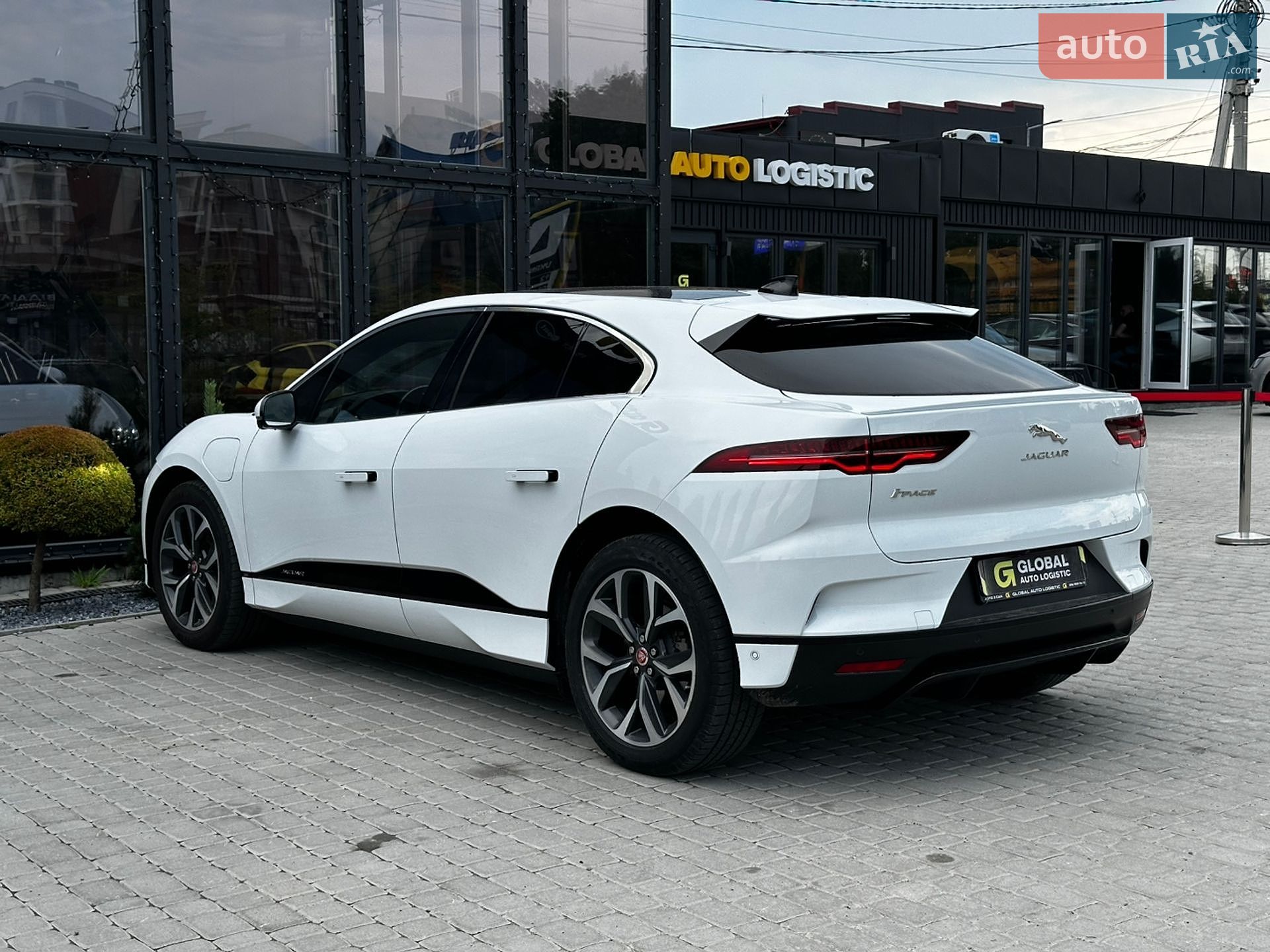 Jaguar I-Pace 2020 VIN SADHA2B19M1609609 фото оголошення 9 з 25