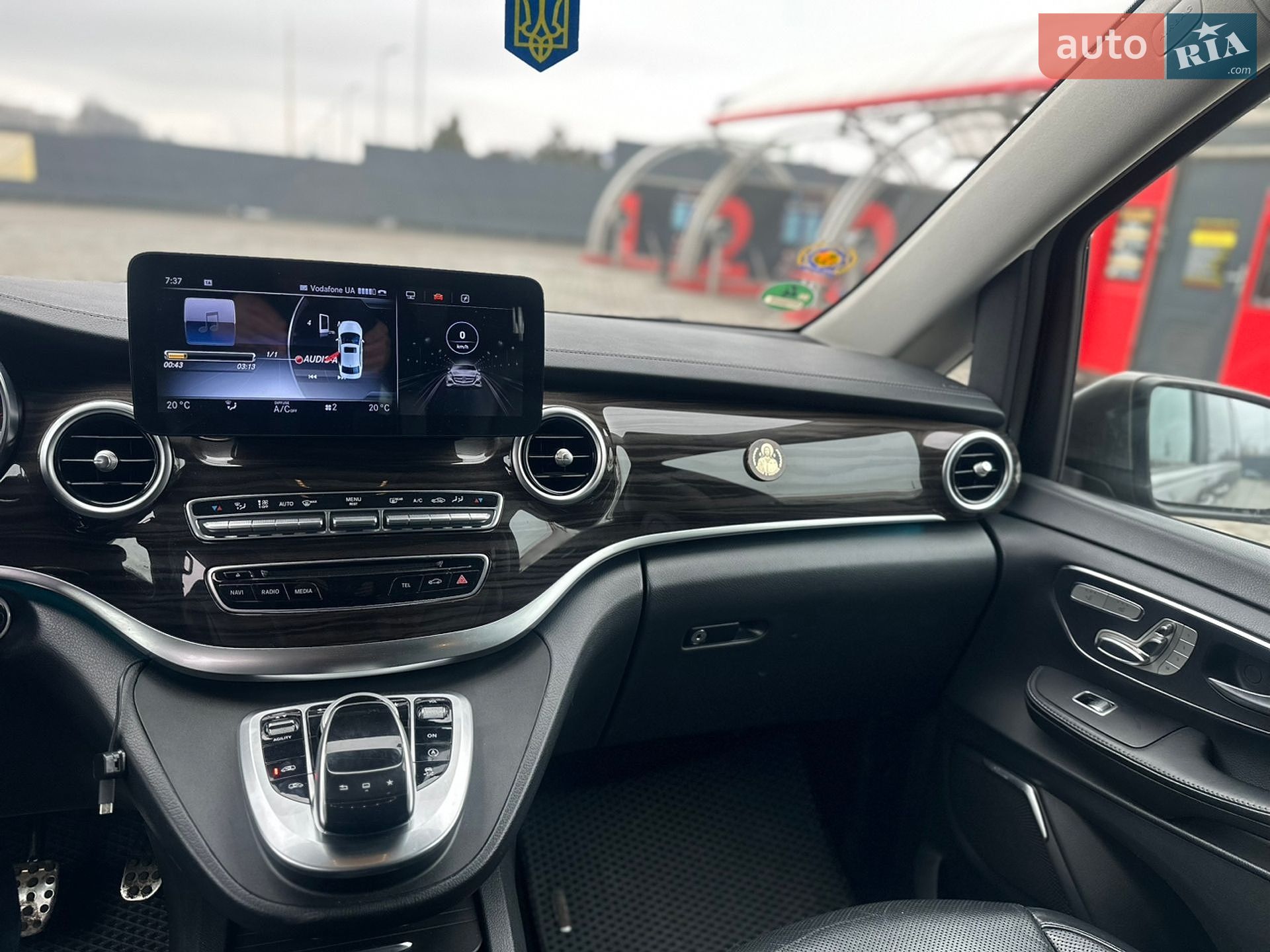 Mercedes-Benz V-Class 2015 VIN WDF44781513066351 фото оголошення 9 з 23