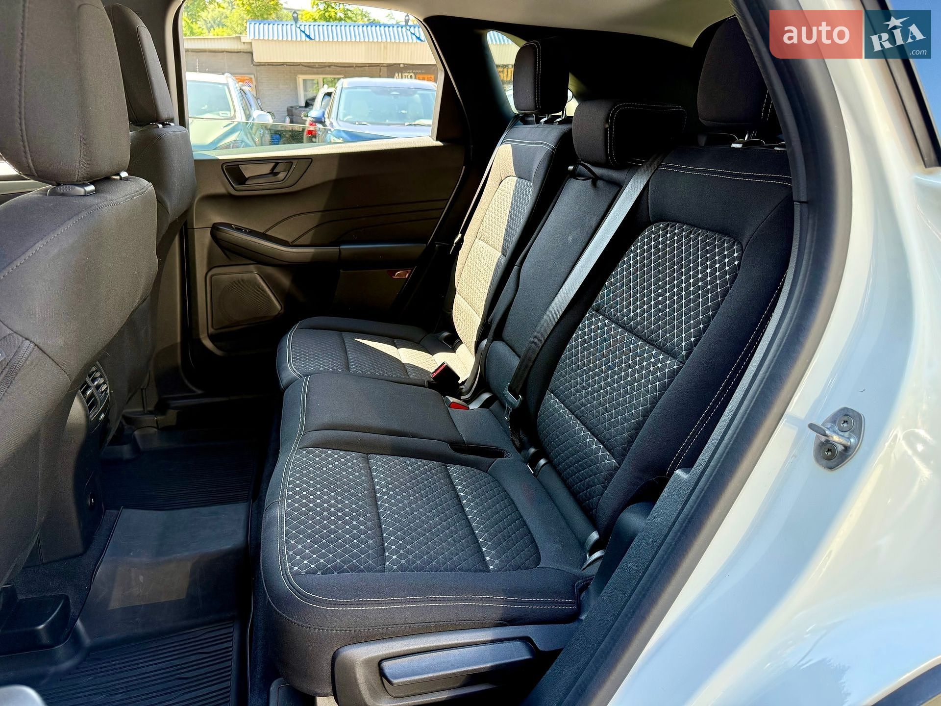 Ford Escape 2023 VIN 1FMCU0GN0PUB25548 фото оголошення 9 з 22