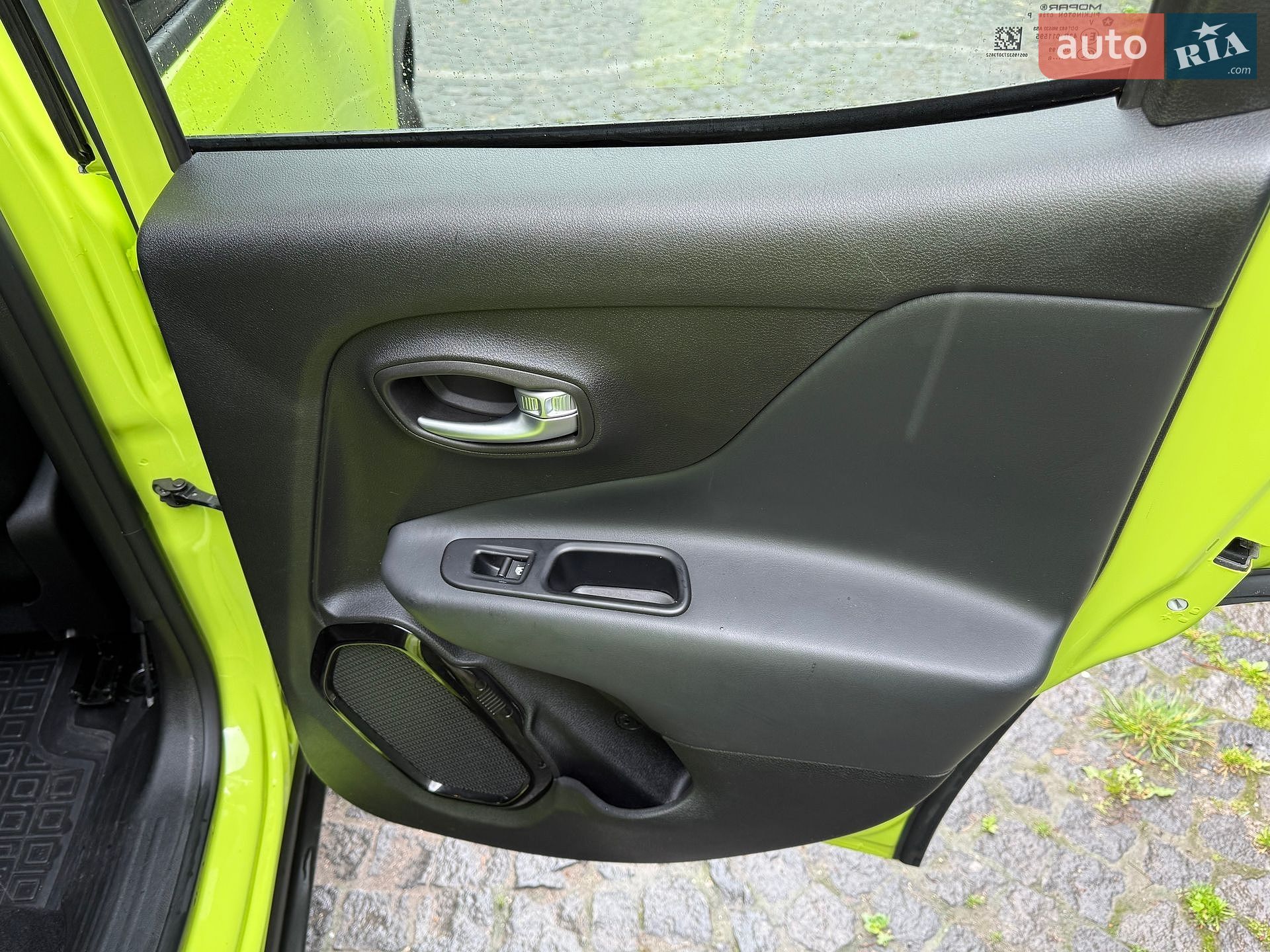 Jeep Renegade 2018 VIN ZACCJBBH4JPH39876 фото оголошення 19 з 22
