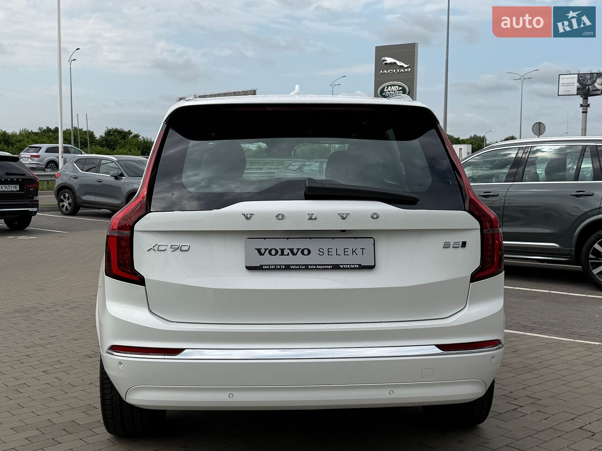 Volvo XC90 2025 VIN YV1LFM1V4T1473535 фото оголошення 6 з 26