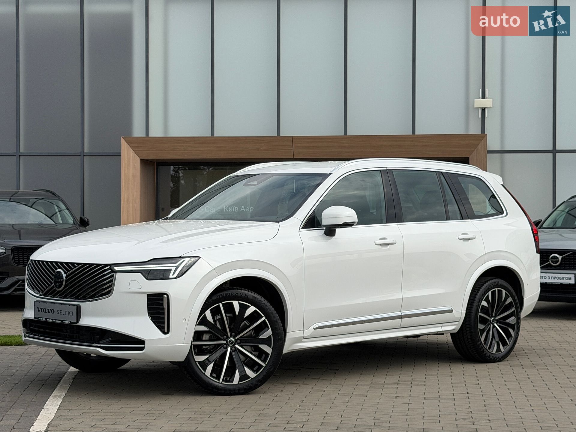Volvo XC90 2025 VIN YV1LFM1V4T1473535 фото оголошення 22 з 26