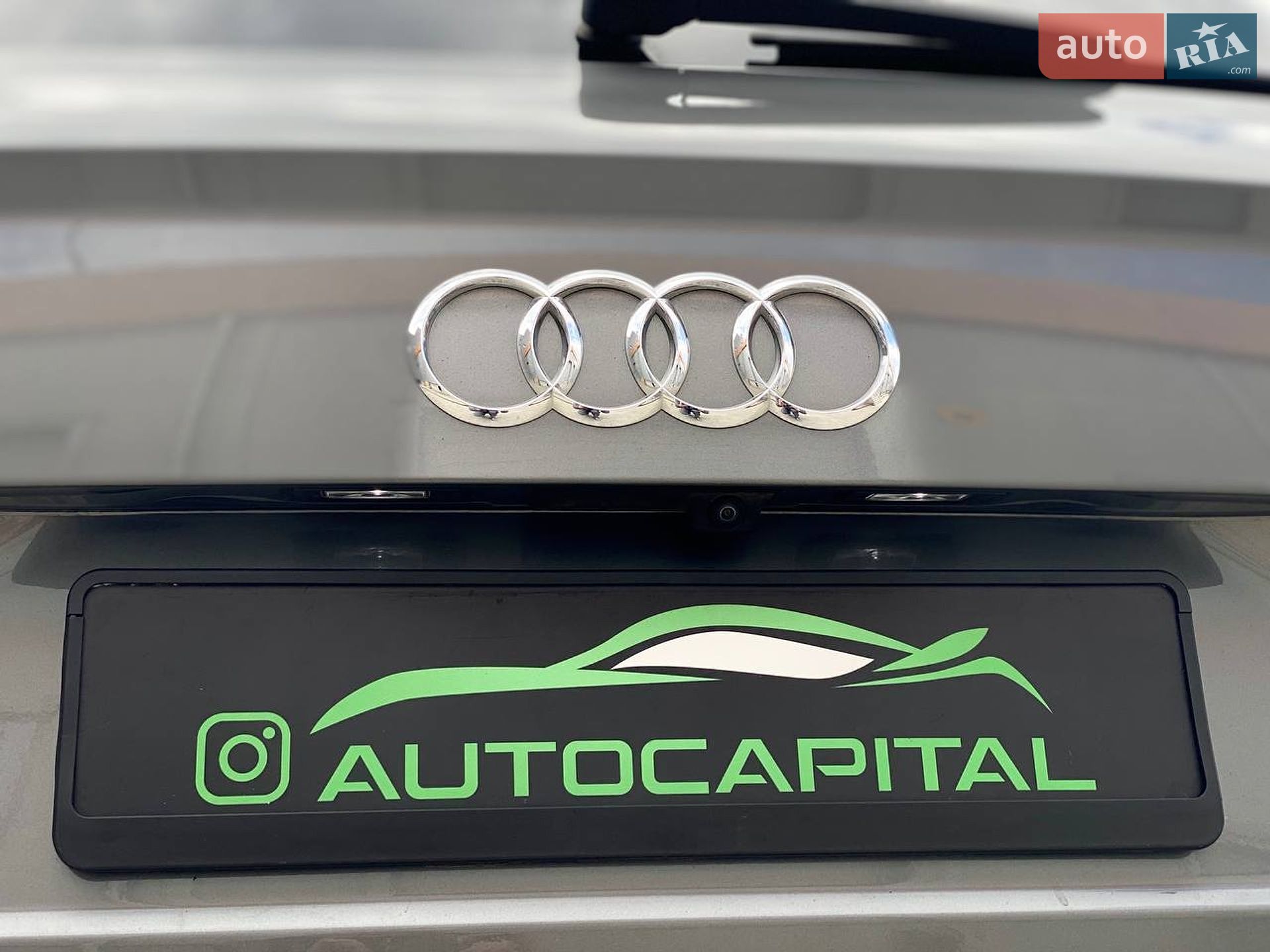 Audi Q7 2017 VIN WA1VAAF71HD046285 фото оголошення 13 з 76