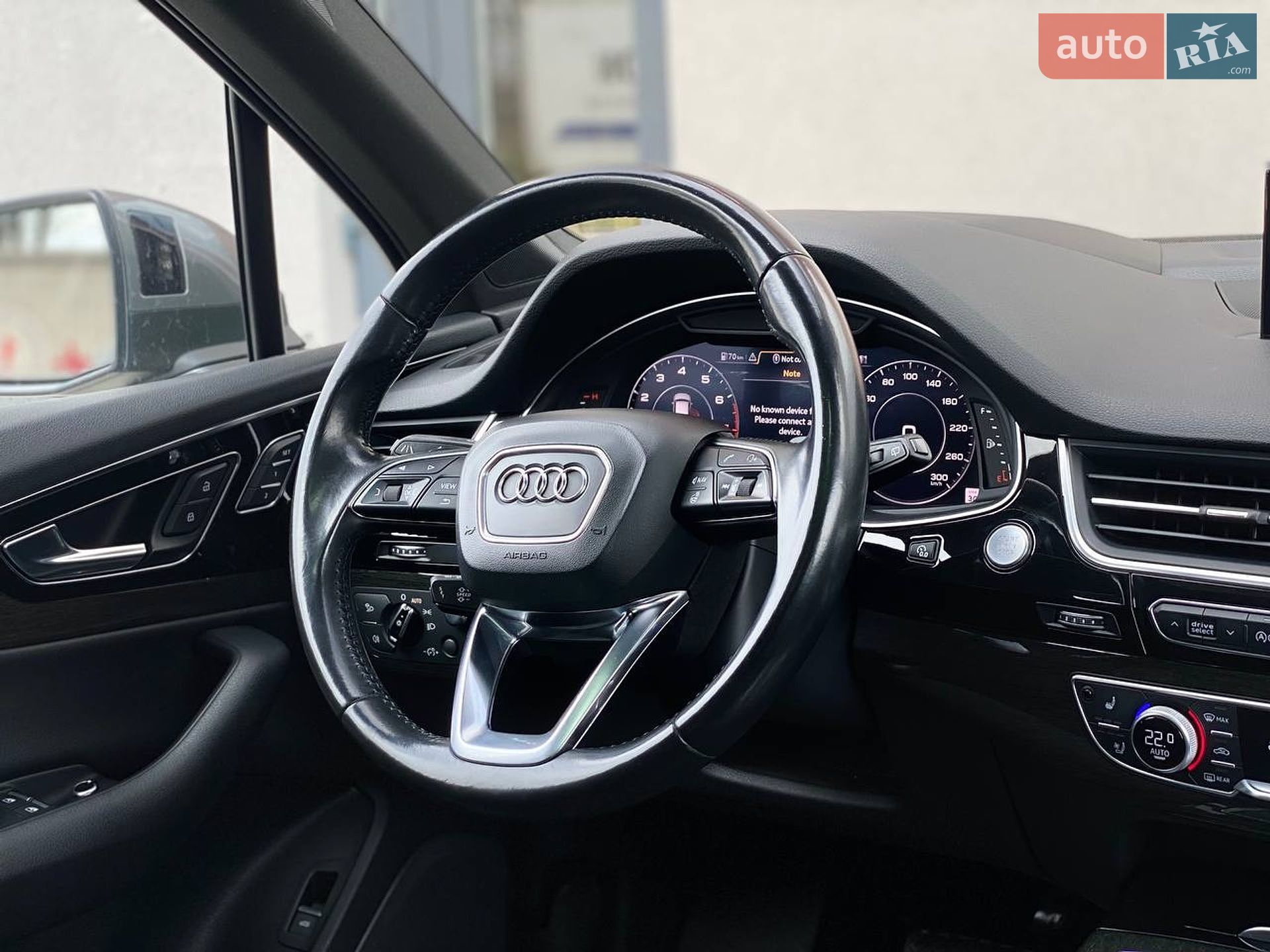 Audi Q7 2017 VIN WA1VAAF71HD046285 фото оголошення 75 з 76