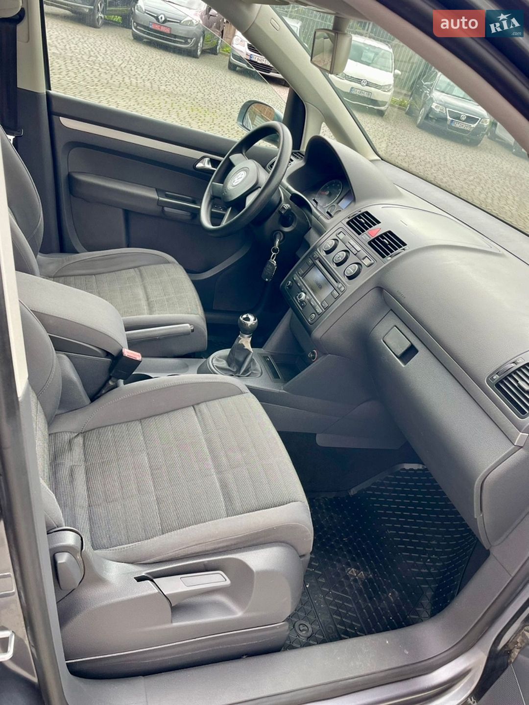 Volkswagen Touran 2006 VIN WVGZZZ1TZ6W234137 фото оголошення 8 з 14