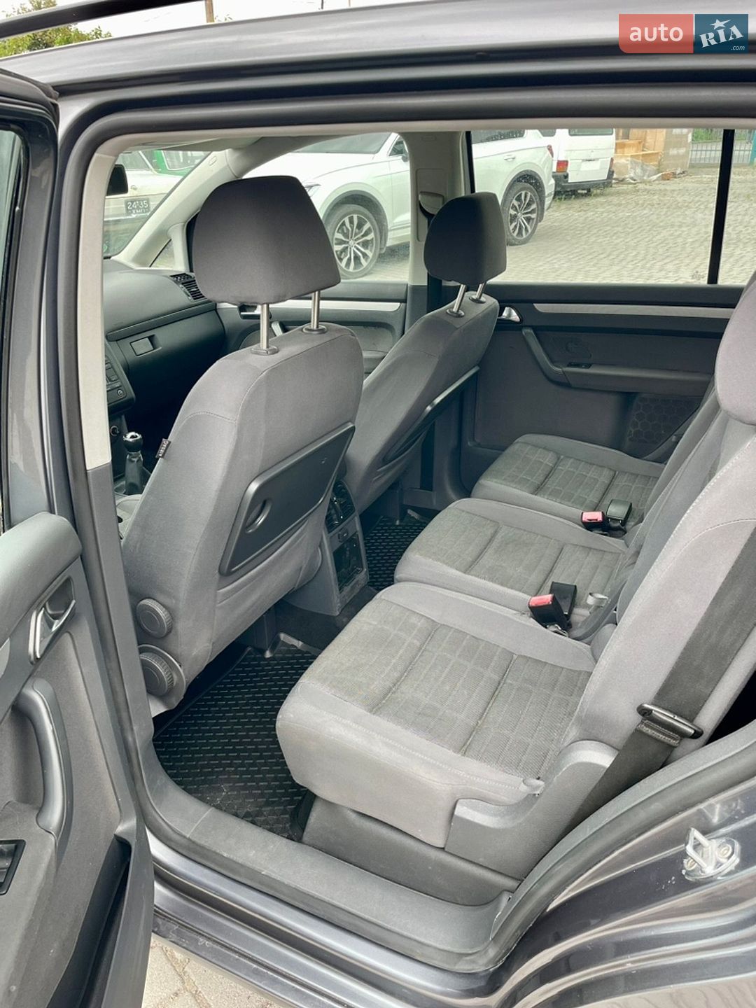 Volkswagen Touran 2006 VIN WVGZZZ1TZ6W234137 фото оголошення 11 з 14