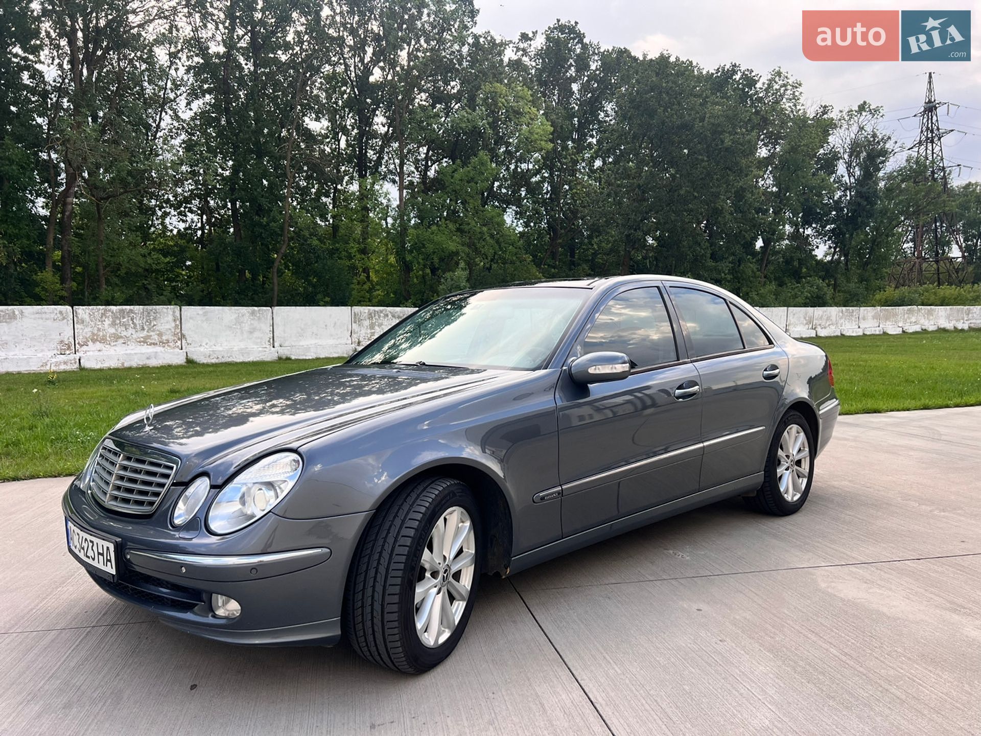 Mercedes-Benz E-Class 2005 VIN WDB2110221A882246 фото оголошення 8 з 23