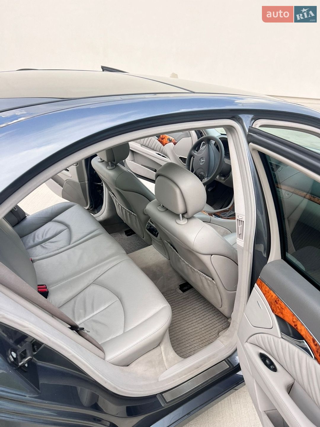 Mercedes-Benz E-Class 2005 VIN WDB2110221A882246 фото оголошення 13 з 23