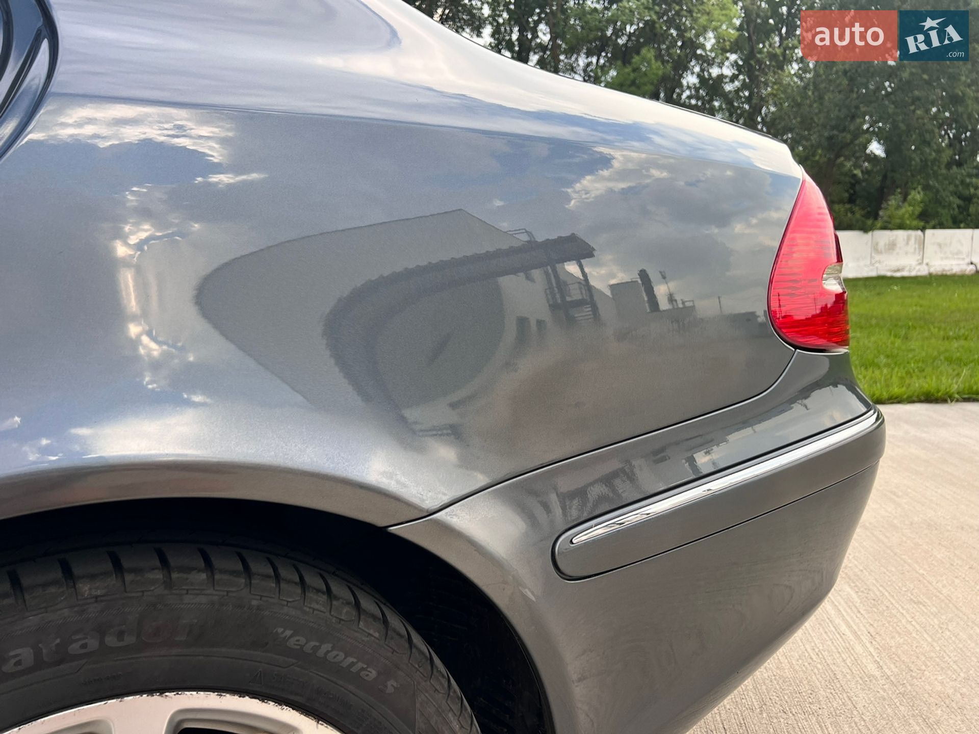Mercedes-Benz E-Class 2005 VIN WDB2110221A882246 фото оголошення 20 з 23