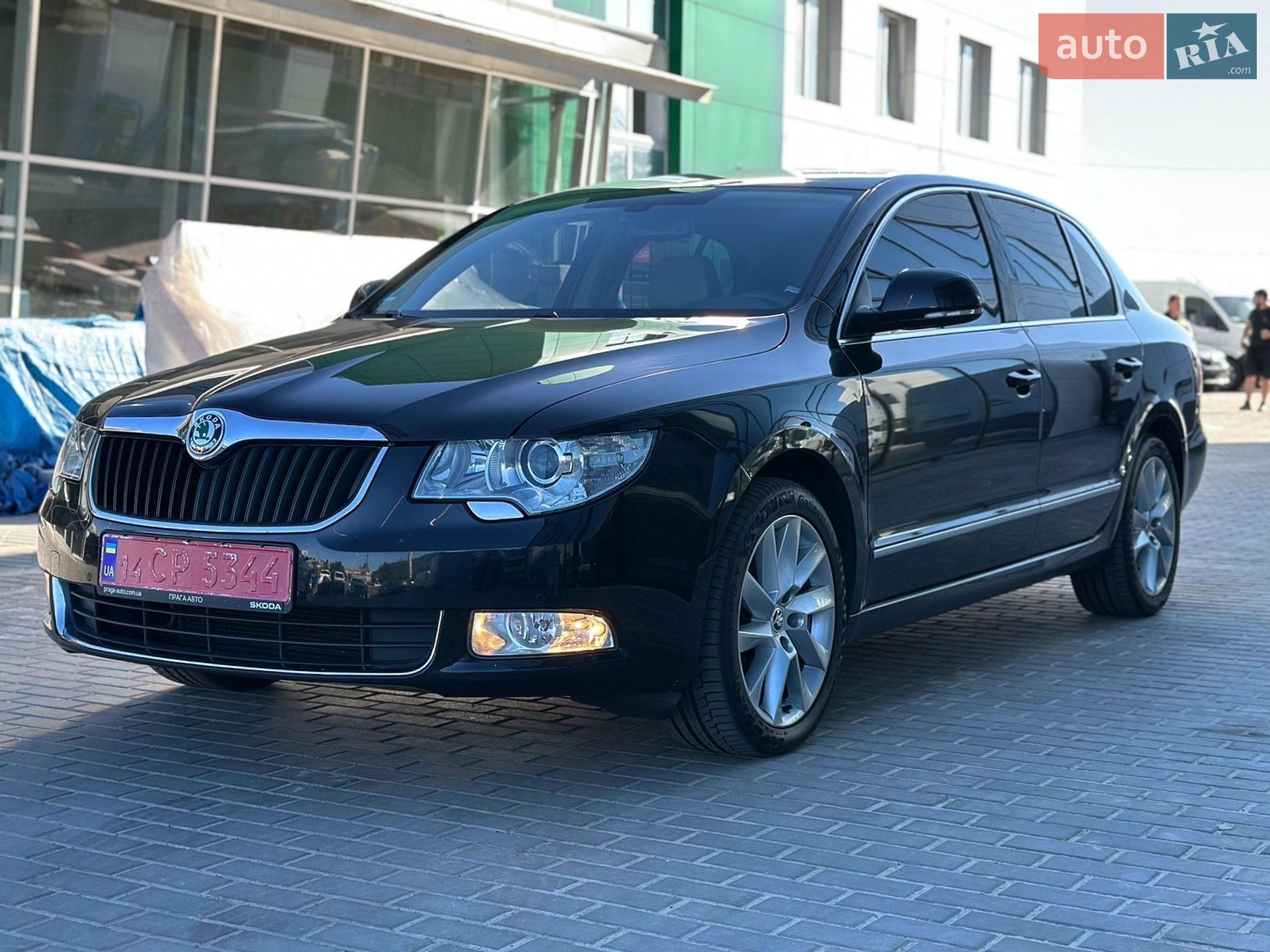 Skoda Superb 2012 VIN TMBAB93T6C9013859 фото оголошення 3 з 29