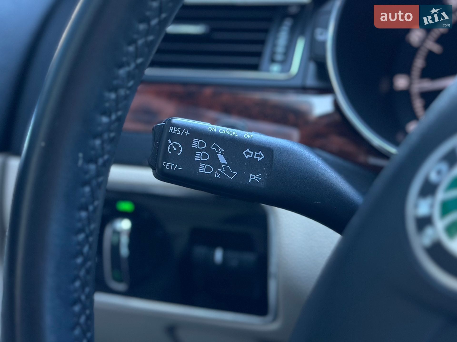 Skoda Superb 2012 VIN TMBAB93T6C9013859 фото оголошення 15 з 29
