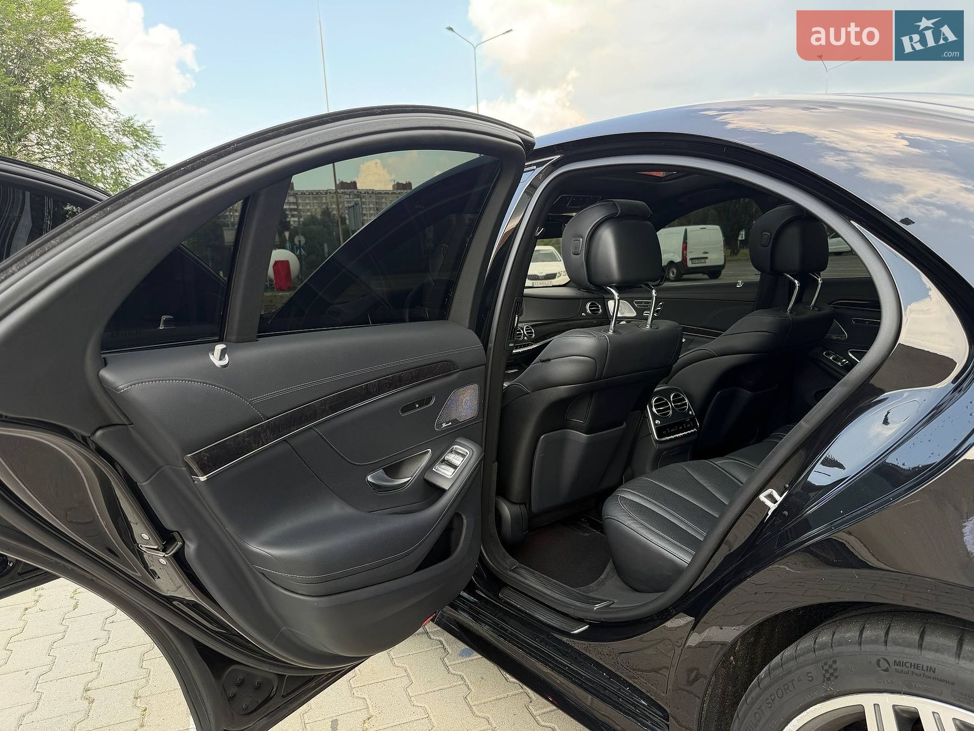 Mercedes-Benz S-Class 2016 VIN WDDUF3DB2HA313592 фото оголошення 24 з 47