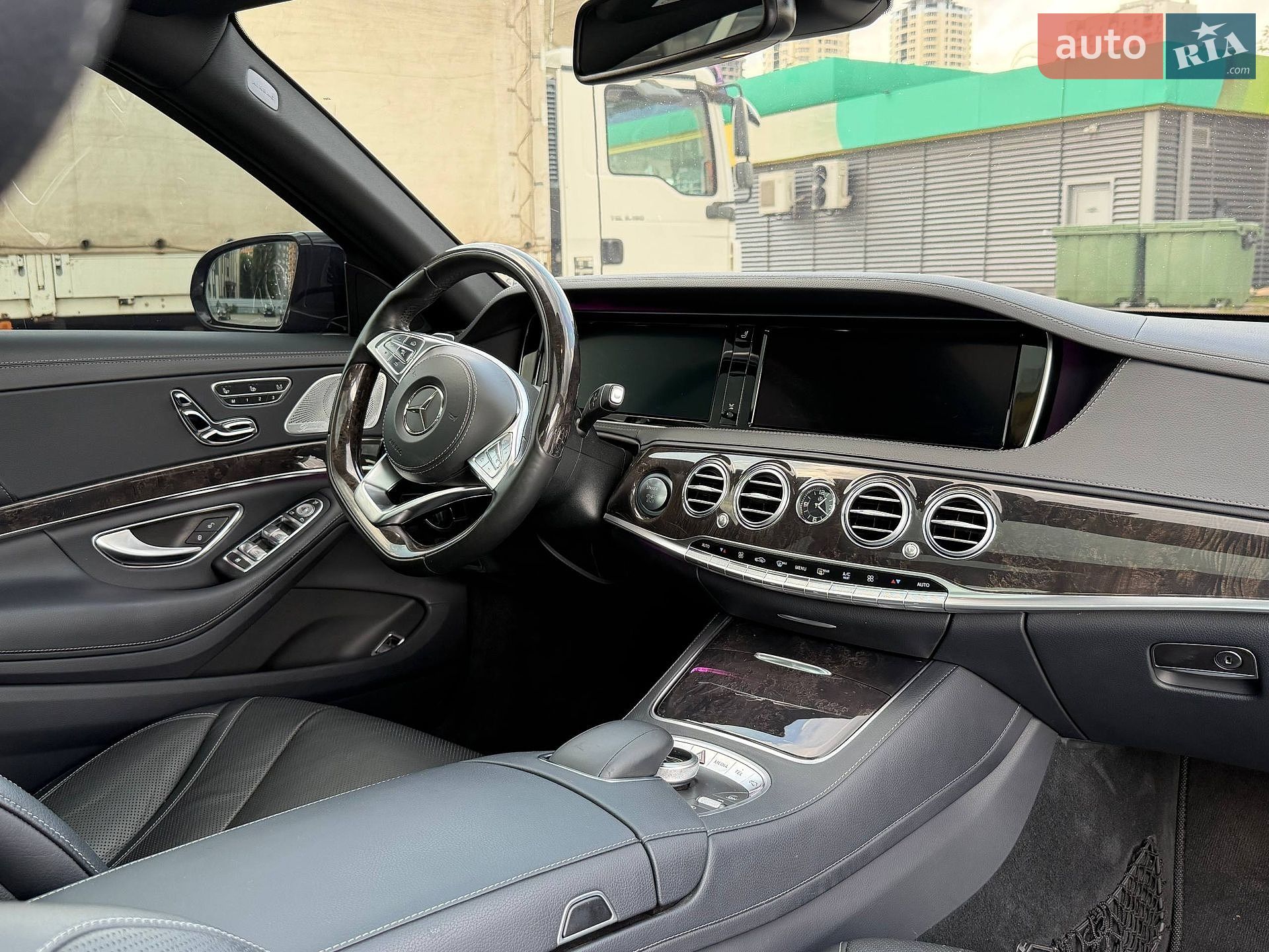 Mercedes-Benz S-Class 2016 VIN WDDUF3DB2HA313592 фото оголошення 43 з 47