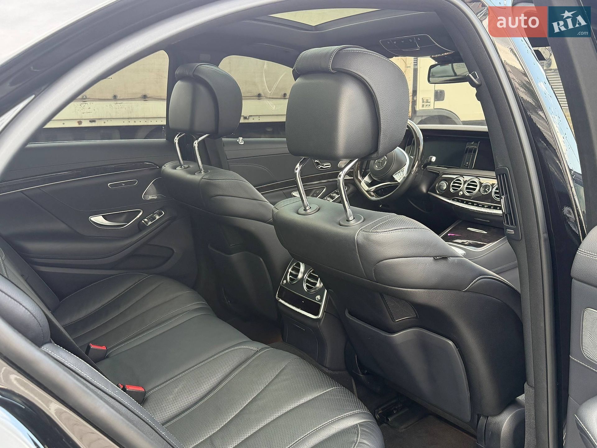 Mercedes-Benz S-Class 2016 VIN WDDUF3DB2HA313592 фото оголошення 44 з 47