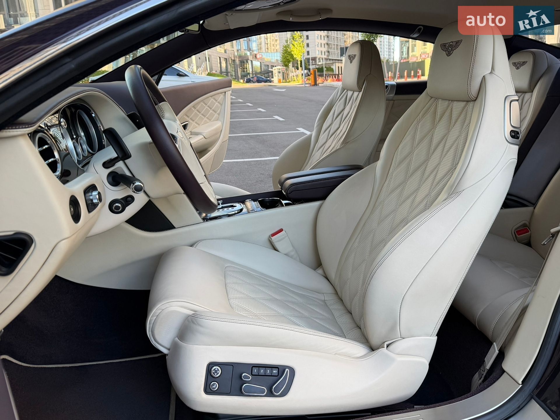 Bentley Continental GT 2014 VIN SCBFA63W3EC095155 фото оголошення 37 з 75