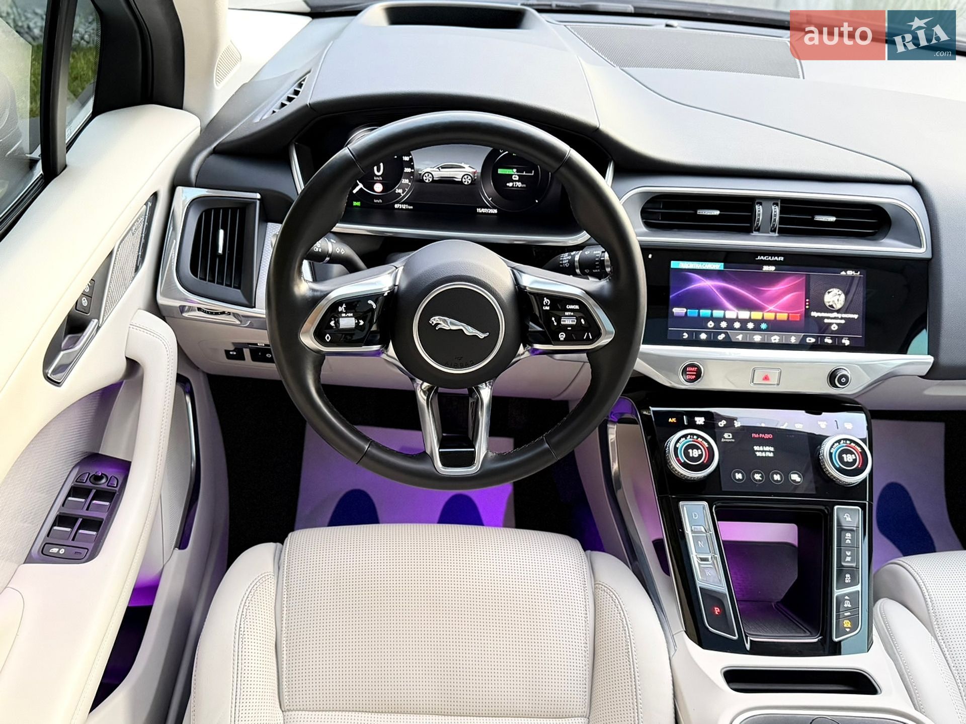 Jaguar I-Pace 2018 VIN SADHA2B15K1F63423 фото оголошення 33 з 71