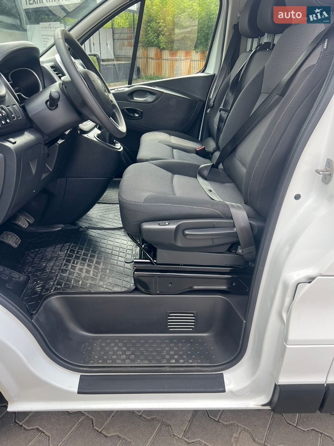 Renault Trafic 2021 VIN VF1FL000X67167319 фото оголошення 13 з 30