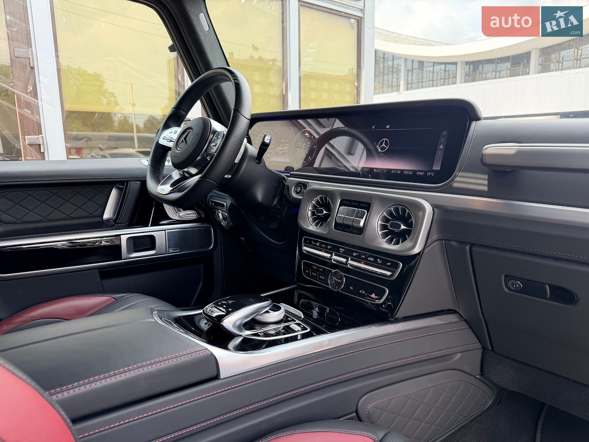 Mercedes-Benz G-Class 2023 VIN W1NYC5AJ1PX470109 фото оголошення 14 з 38